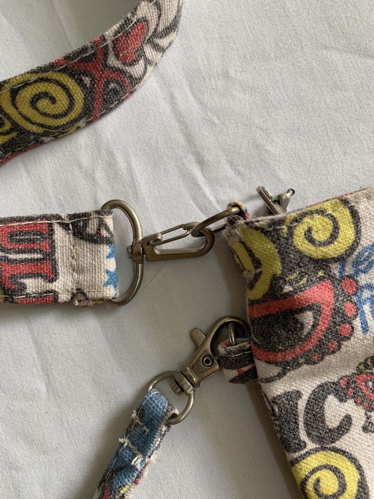 Hysteric Glamour RARE🔥HYSTERIC GLAMOUR OVERPRINT SLING BAG Size ONE SIZE - 3 Thumbnail