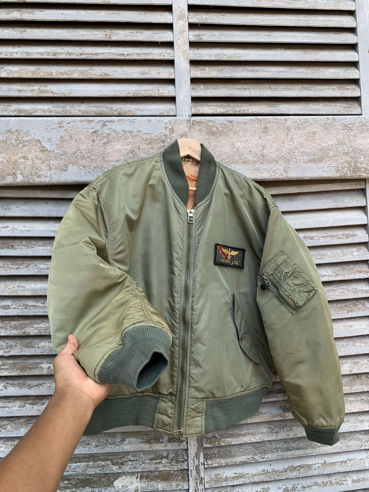 Avirex Vintage THRASHED AVIREX MA-1 Man Intermediate Bomber Jacket Size US M / EU 48-50 / 2 - 3 Thumbnail