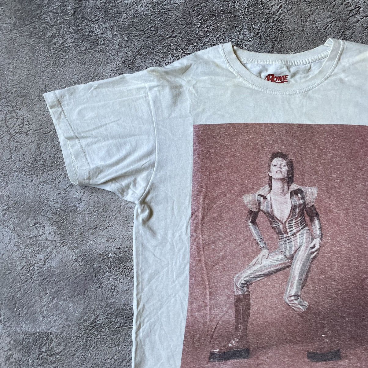 Vintage Vintage Y2K Sun Faded Graphic Tee Abstract Portrait Cream L Size US L / EU 52-54 / 3 - 4 Thumbnail