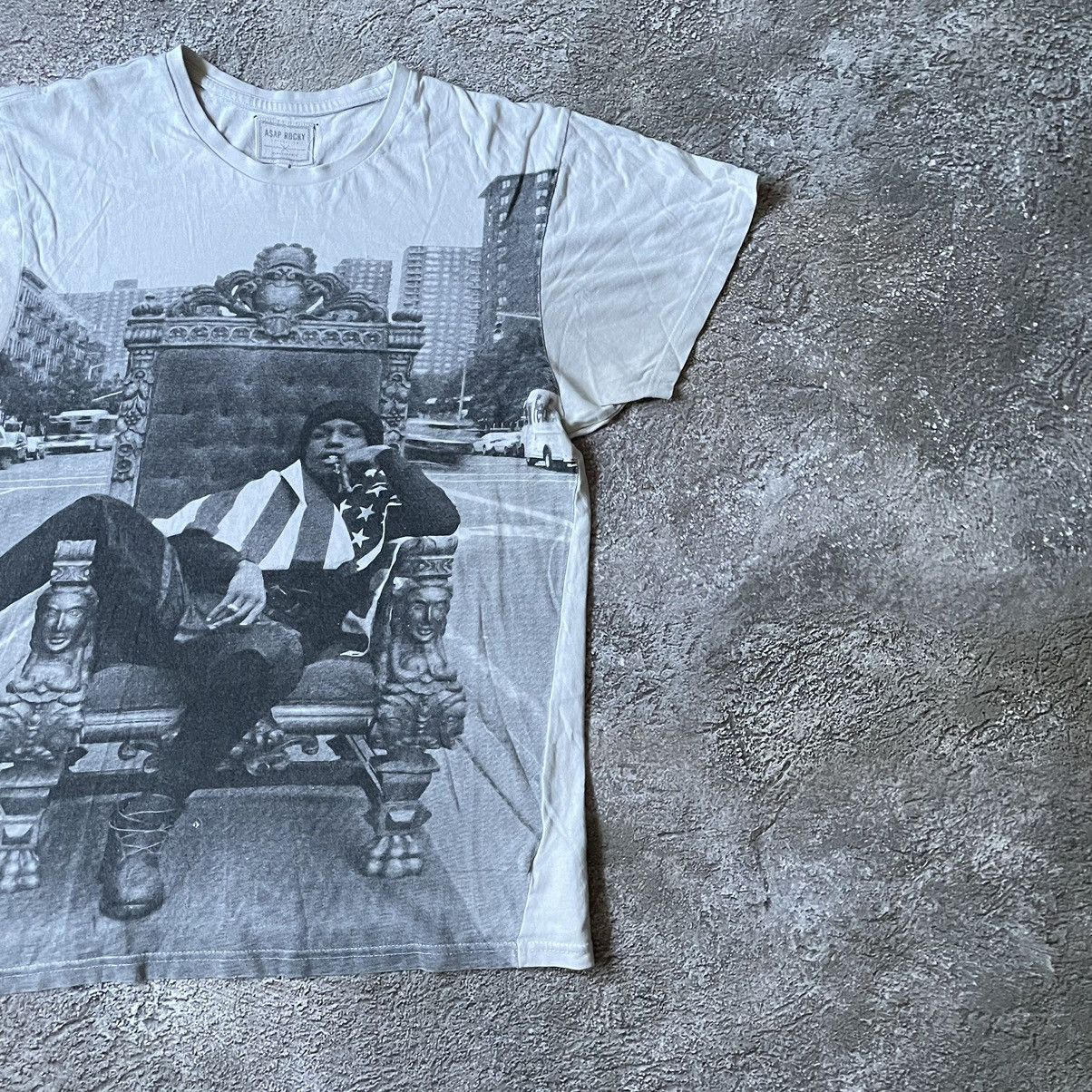 Vintage Vintage Y2K Sun Faded Graphic Tee Abstract Horror Print L Size US L / EU 52-54 / 3 - 3 Thumbnail