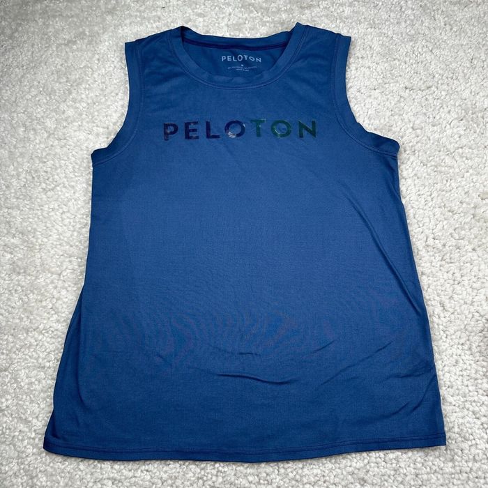 Split Logo Tank – Peloton Apparel  Athletic tank tops, Retro leggings,  Apparel