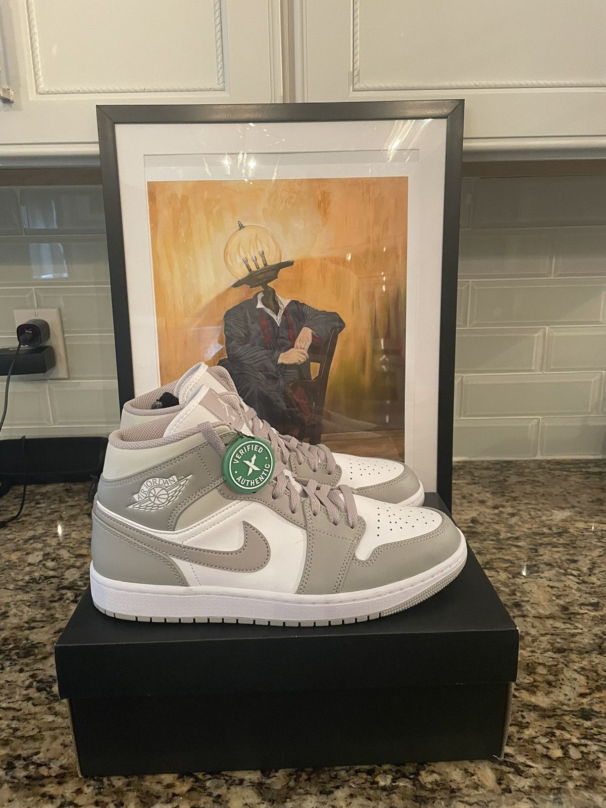 Jordan Brand × Nike Air Jordan 1 Mid Linen Size US 9 / EU 42 - 1 Thumbnail