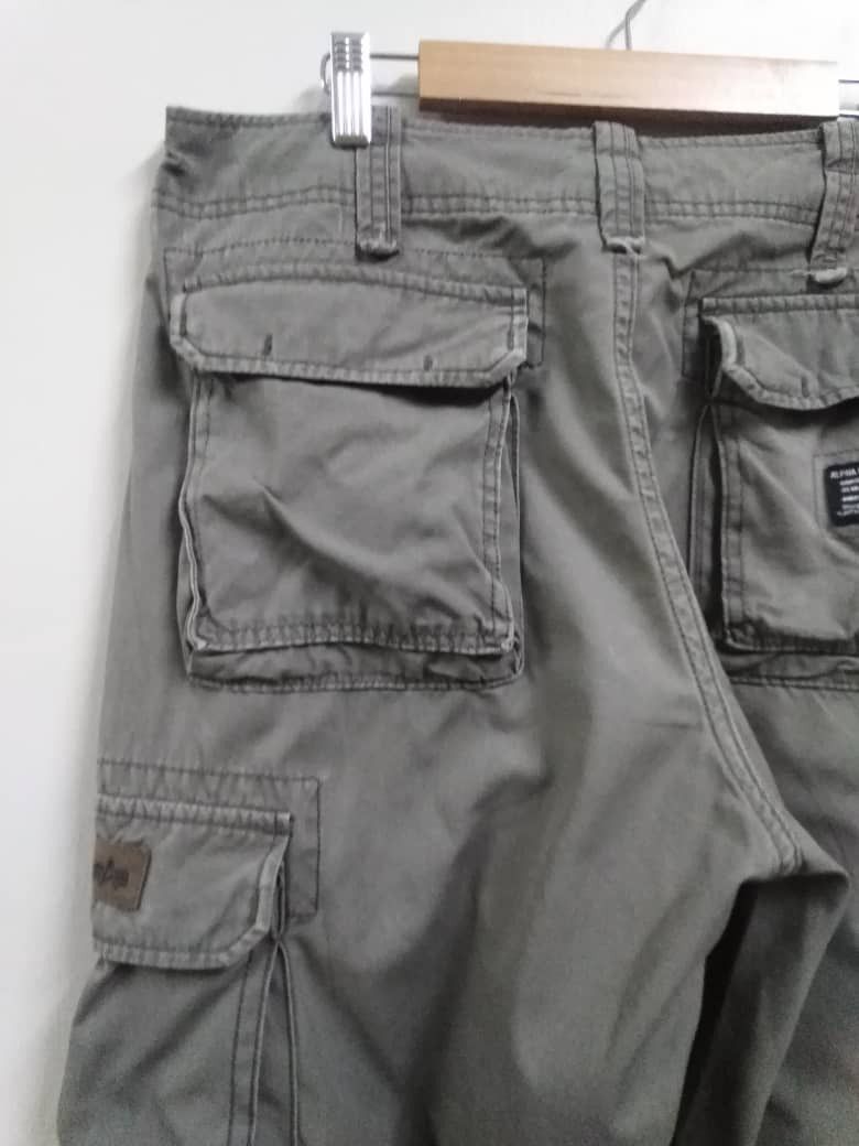 Alpha Industries Vintage Faded Alpha Industries Cargo Multi Pockets Size US 34 / EU 50 - 14 Thumbnail