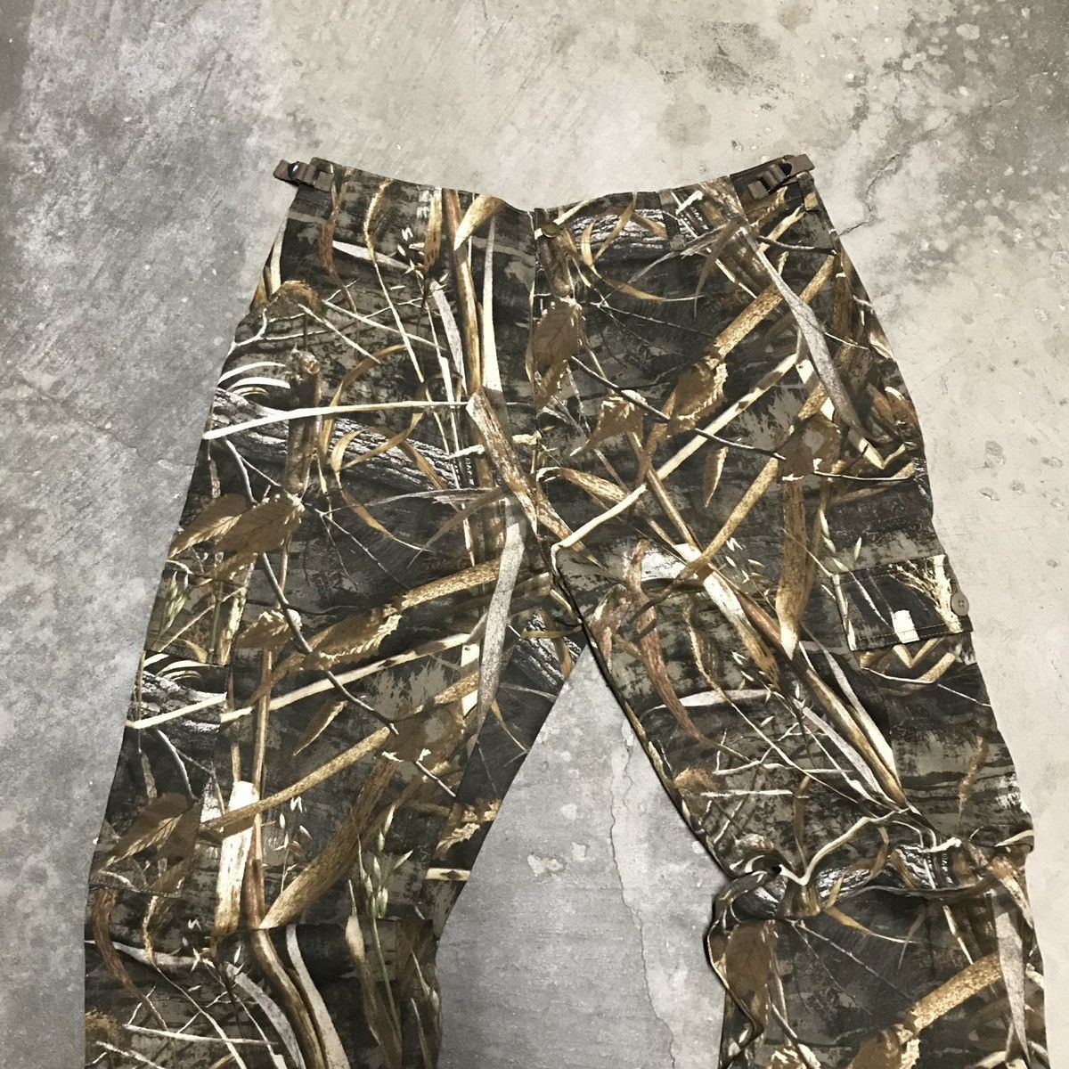 Cabelas × Vintage Vintage Realtree Camo Cargo Pants Size US 36 / EU 52 - 2 Thumbnail