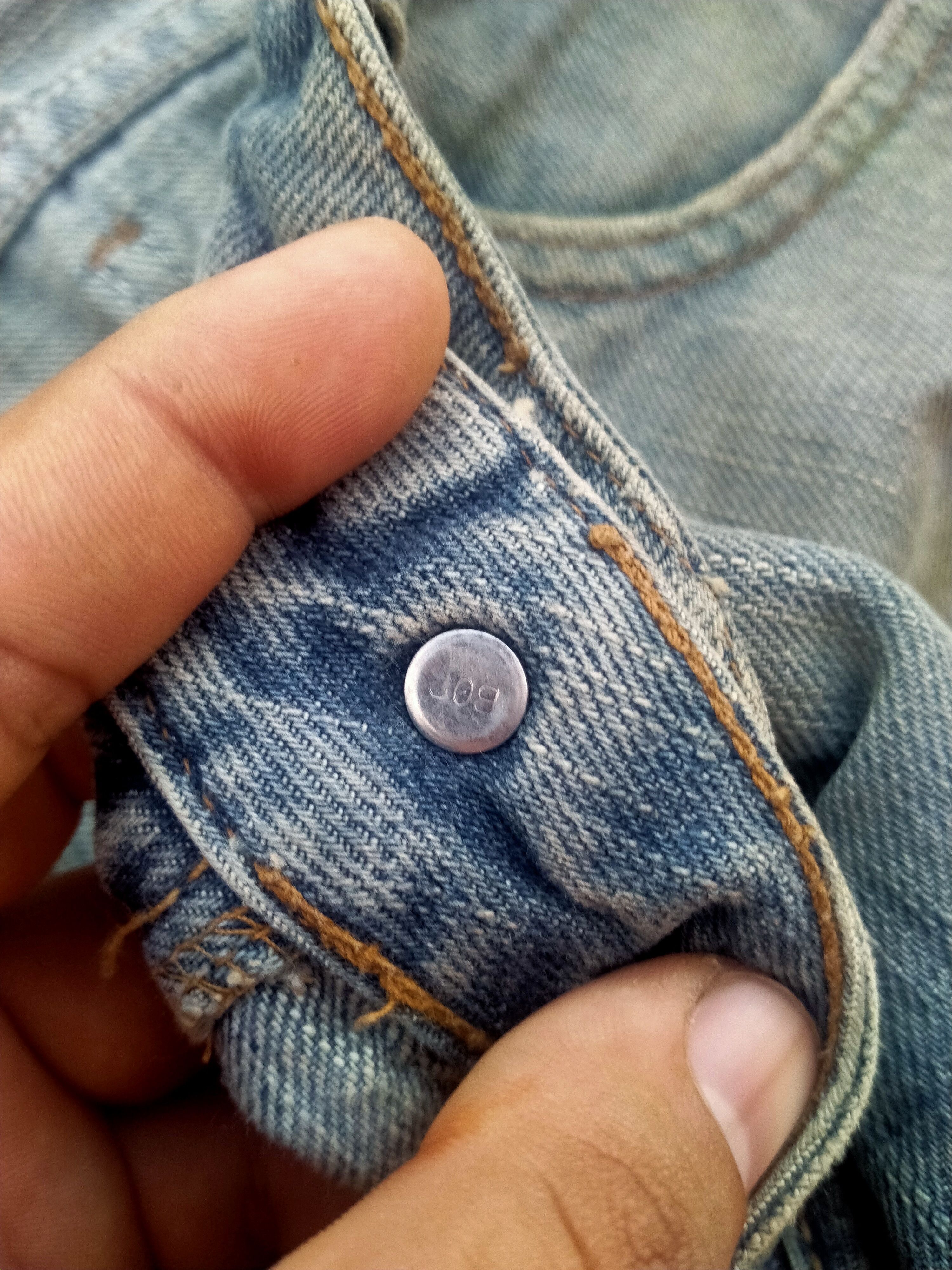 Levi's DISTRESSED LEVIS BUTTON B08 DENIM Size US 30 / EU 46 - 4 Thumbnail