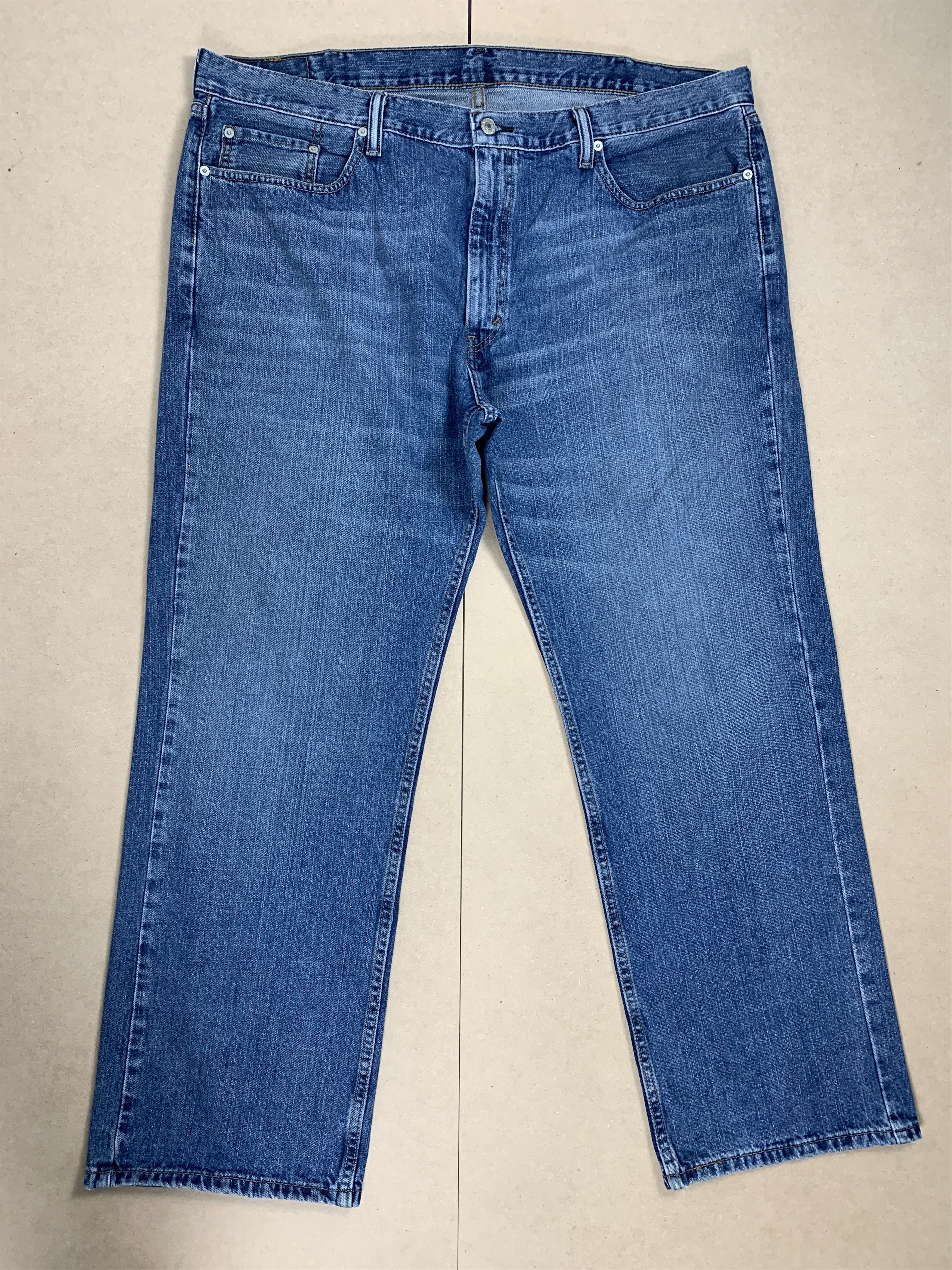 Levi's × Vintage Vintage LEVI'S 559 Straight Cut Faded Blue Jeans Size US 44 / EU 60 - 1 Thumbnail