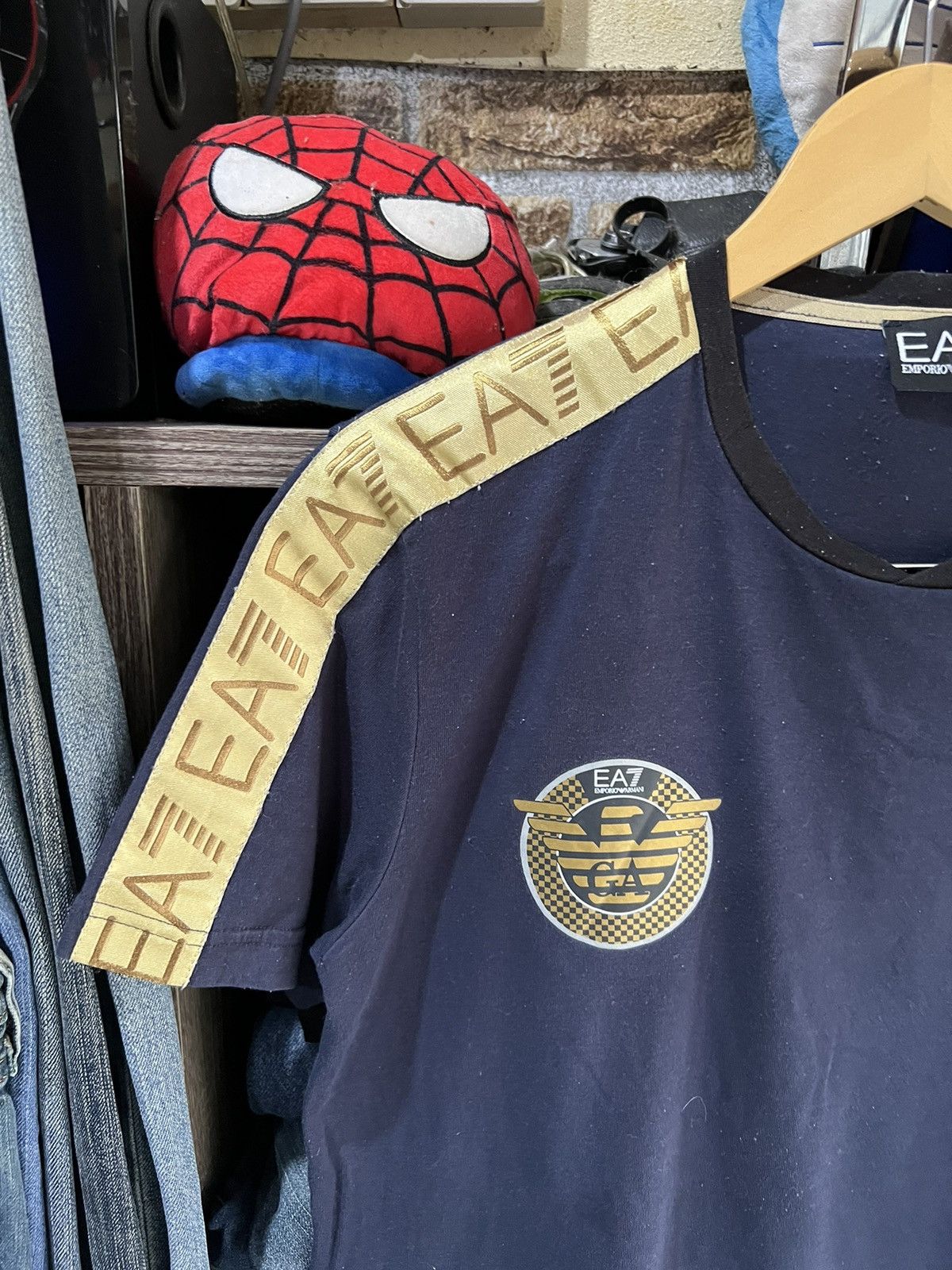 Emporio Armani 🔥Emporio Armani No 7 Gold Sidestripe Size US M / EU 48-50 / 2 - 5 Thumbnail