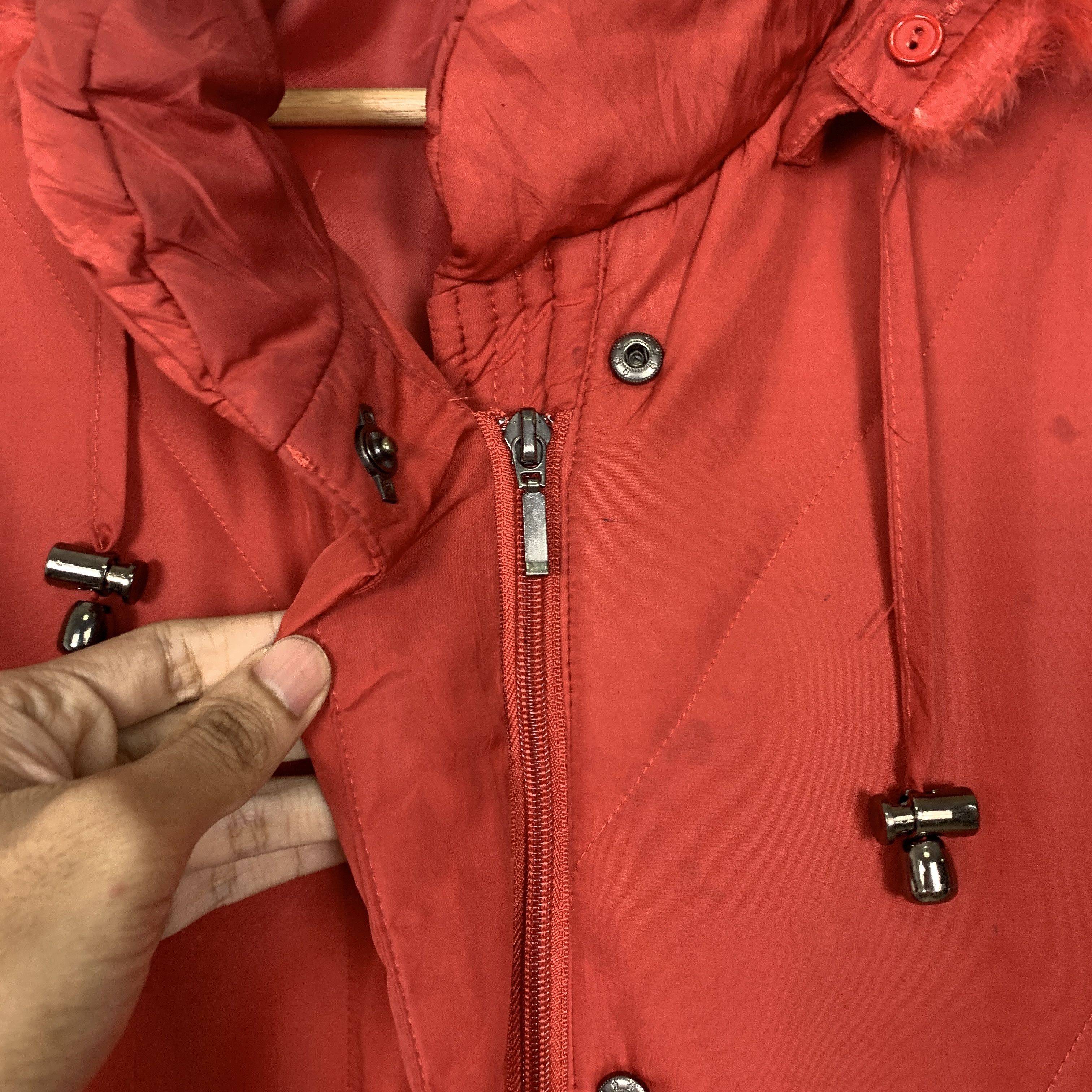Japanese Brand Vintage Japanese Brand Hoodie Zip Up Jacket J1374 Size US S / EU 44-46 / 1 - 7 Thumbnail