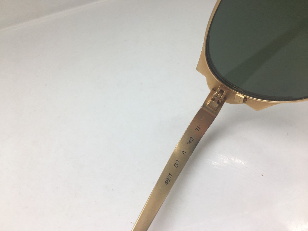 Karl Lagerfeld '93 MOD KARL LAGERFELD AVANT GARDE MATTE GOLD SUNGLASSES Size ONE SIZE - 6 Thumbnail