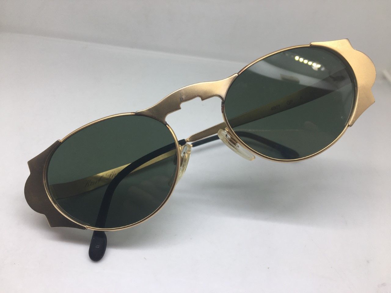 Karl Lagerfeld '93 MOD KARL LAGERFELD AVANT GARDE MATTE GOLD SUNGLASSES Size ONE SIZE - 1 Thumbnail