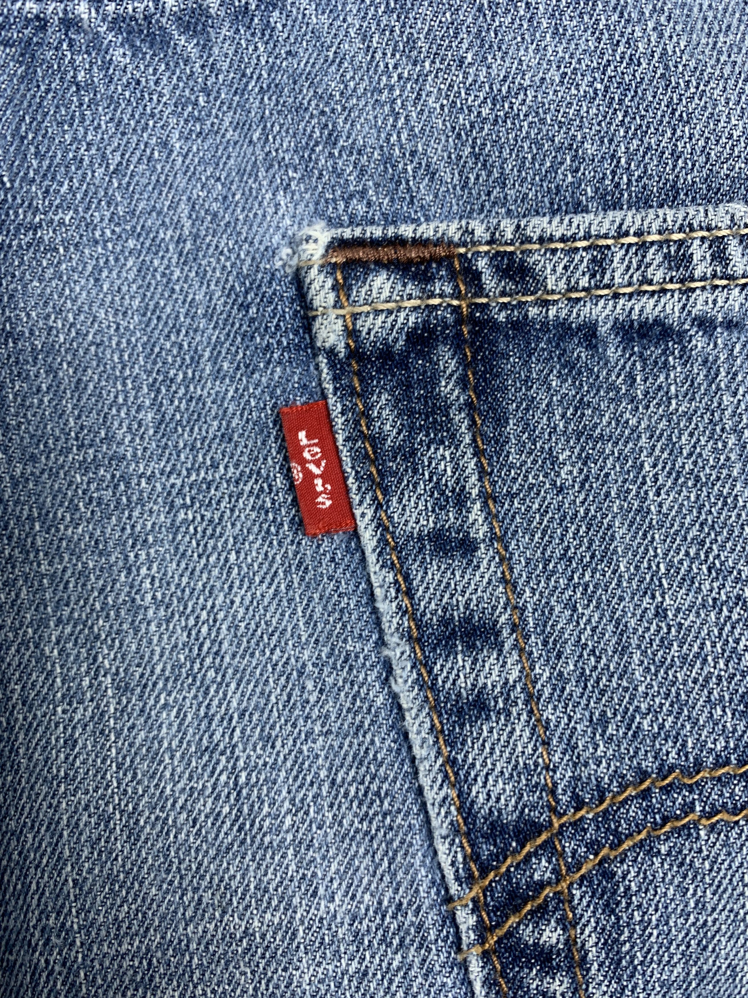 Levi's Vintage LEVI'S 569 Straight Cut Faded Mid Wash Jeans Size US 36 / EU 52 - 8 Thumbnail