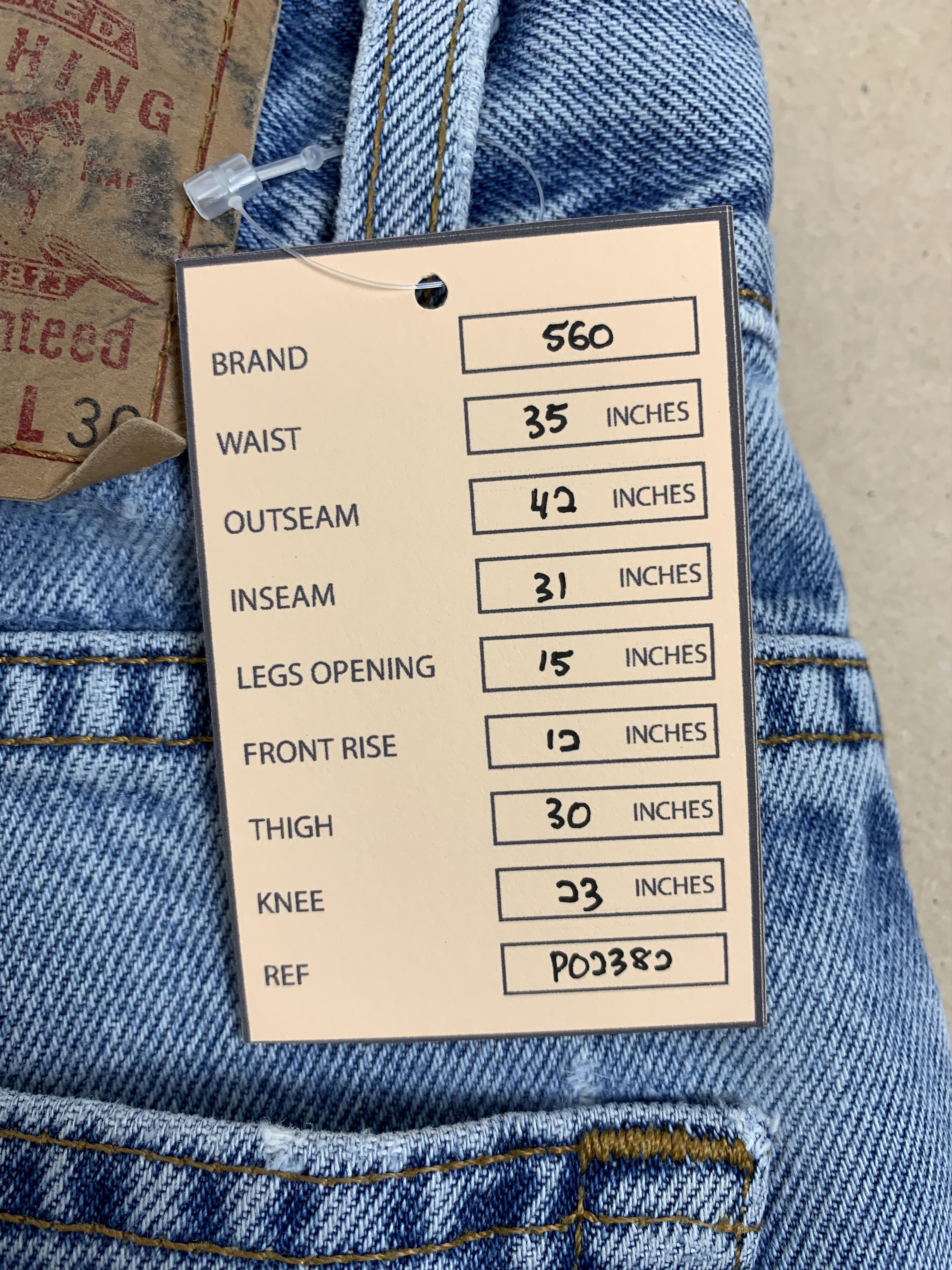 Levi's Vintage LEVI'S 560 Straight Cut Faded Jeans P0382 Size US 35 - 15 Thumbnail