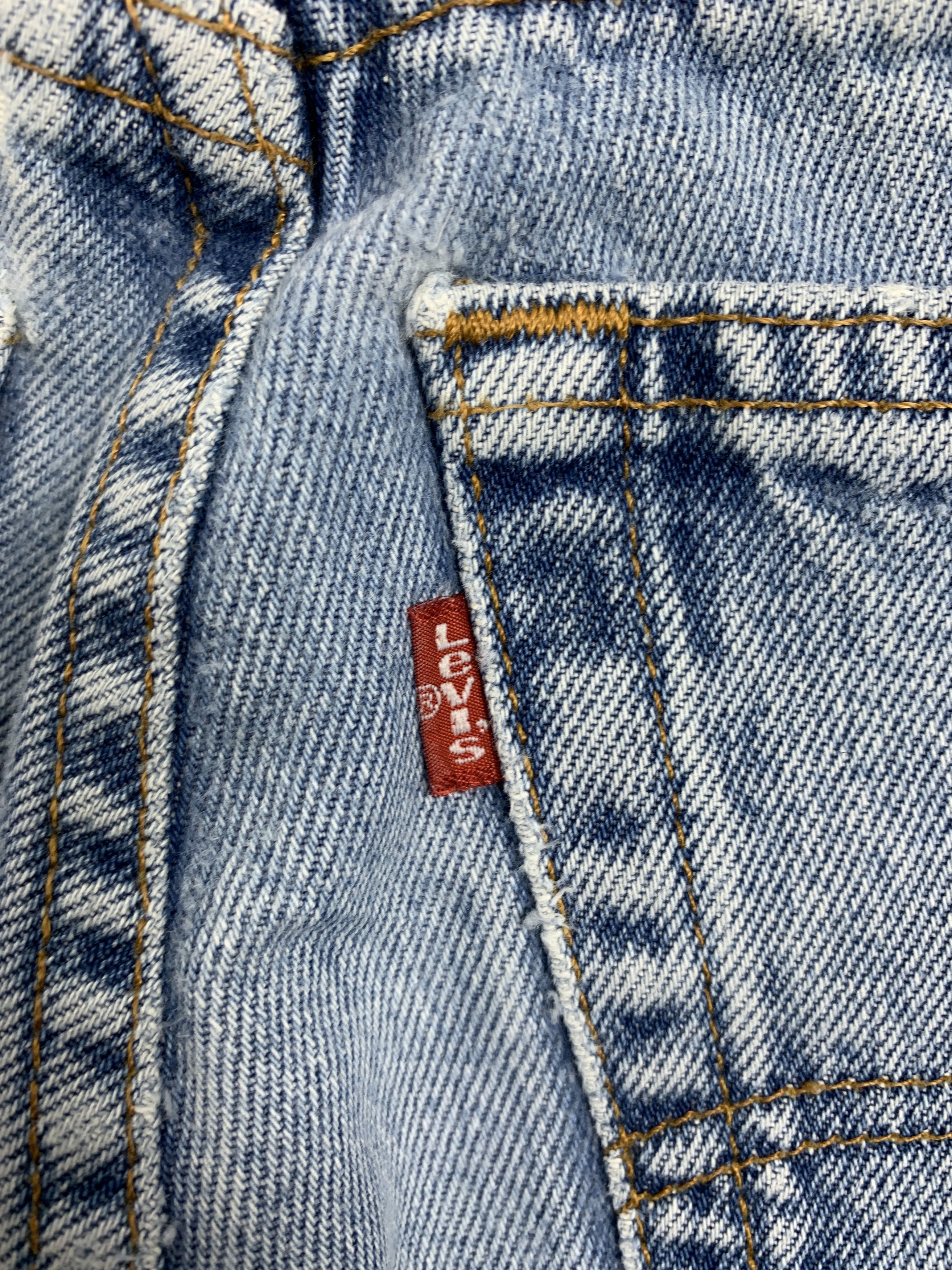 Levi's Vintage LEVI'S 560 Straight Cut Faded Jeans P0382 Size US 35 - 9 Thumbnail