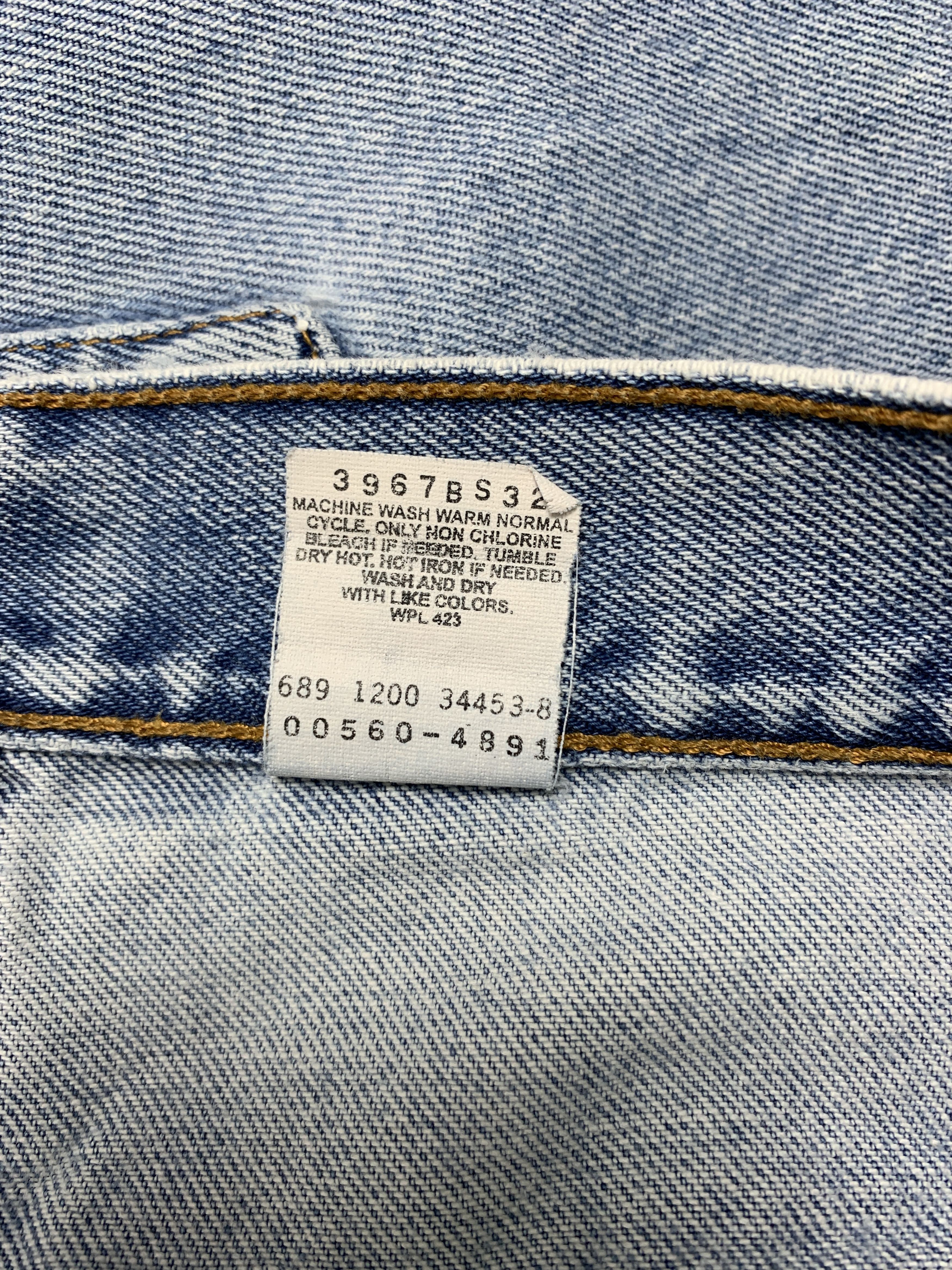 Levi's Vintage LEVI'S 560 Straight Cut Faded Jeans P0382 Size US 35 - 10 Thumbnail