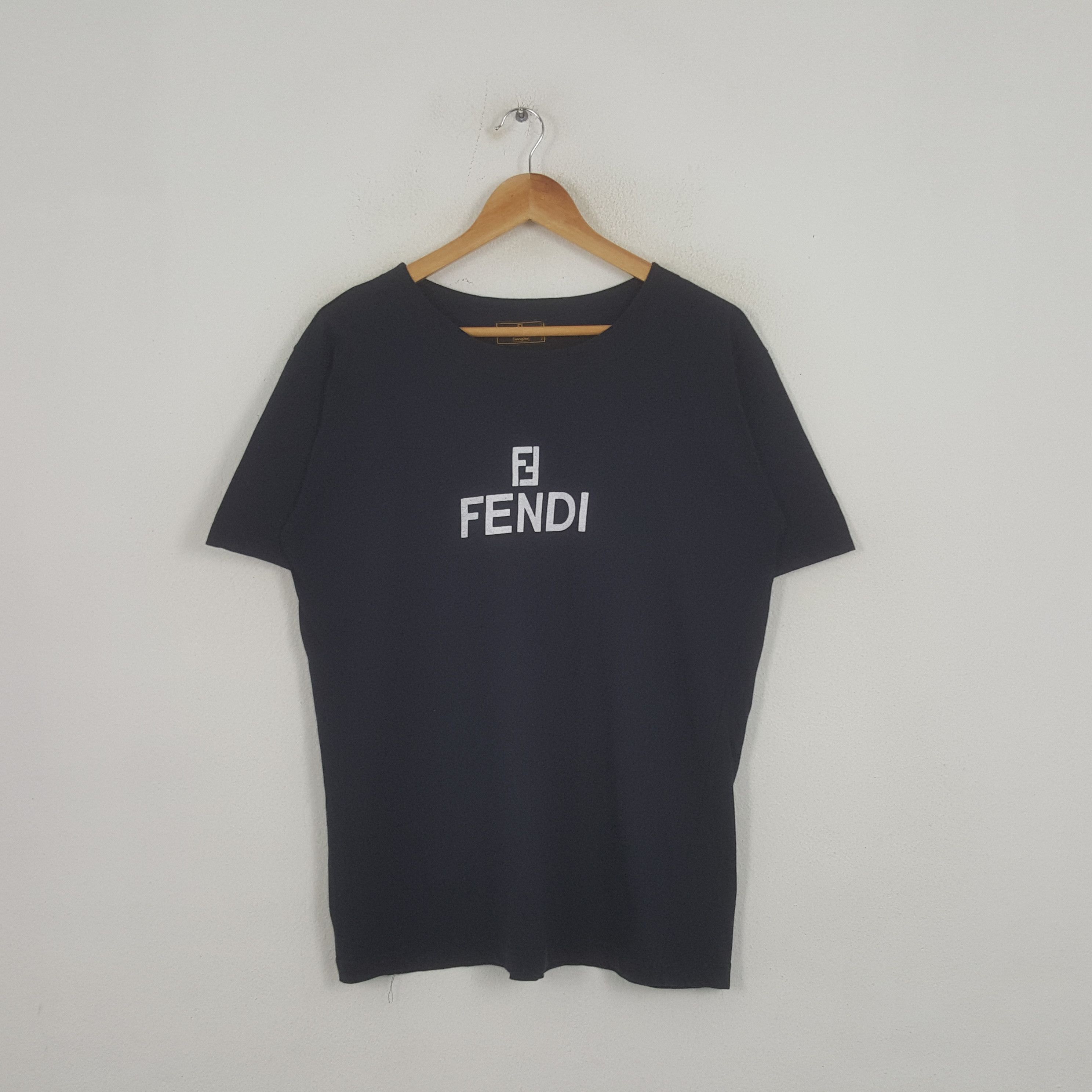 Vintage Fendi Italian Luxury Brand Tshirt