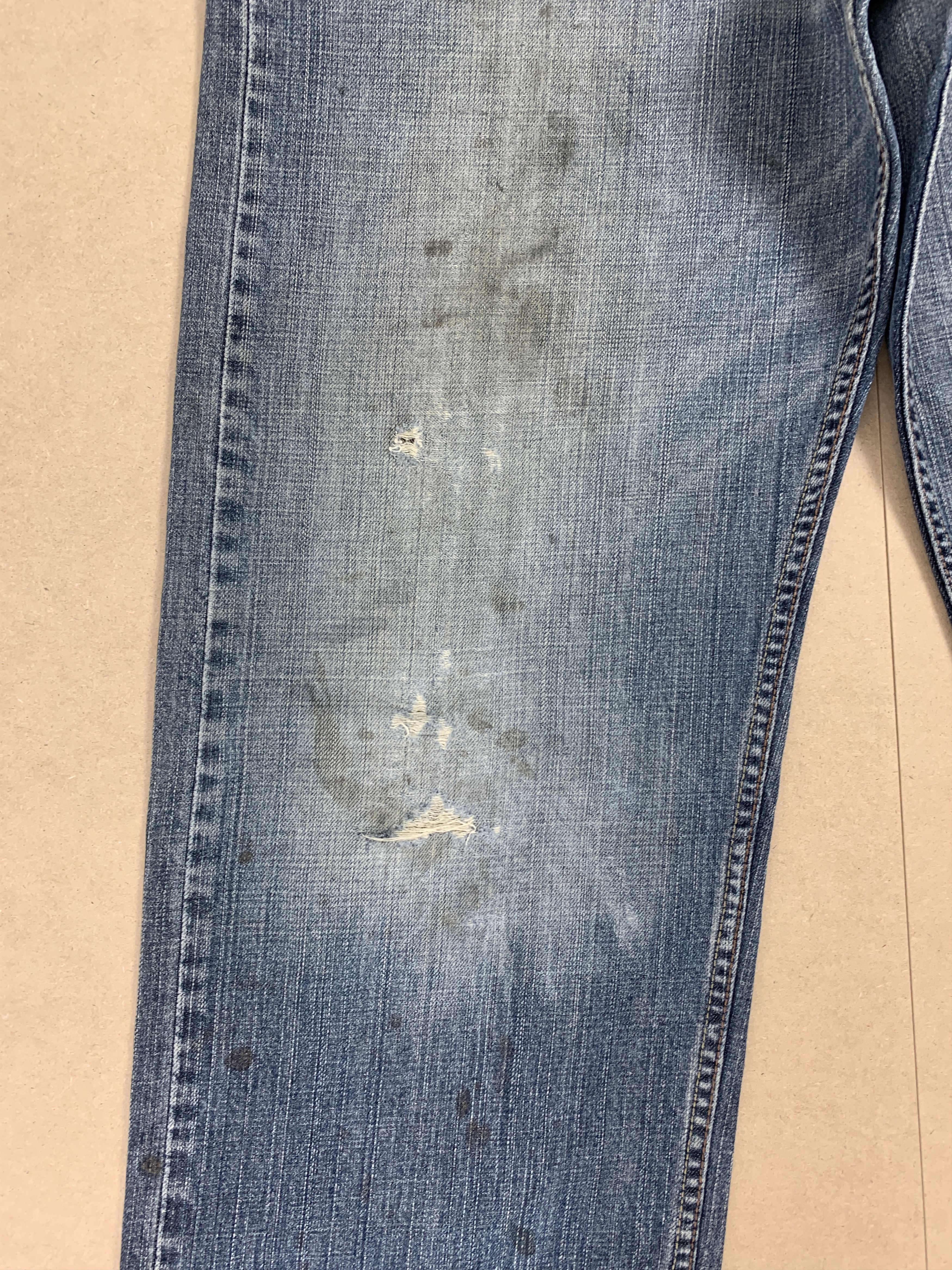 Levi's Vintage LEVI'S 569 Distressed Straight Mid Wash Jeans Size US 36 / EU 52 - 5 Thumbnail