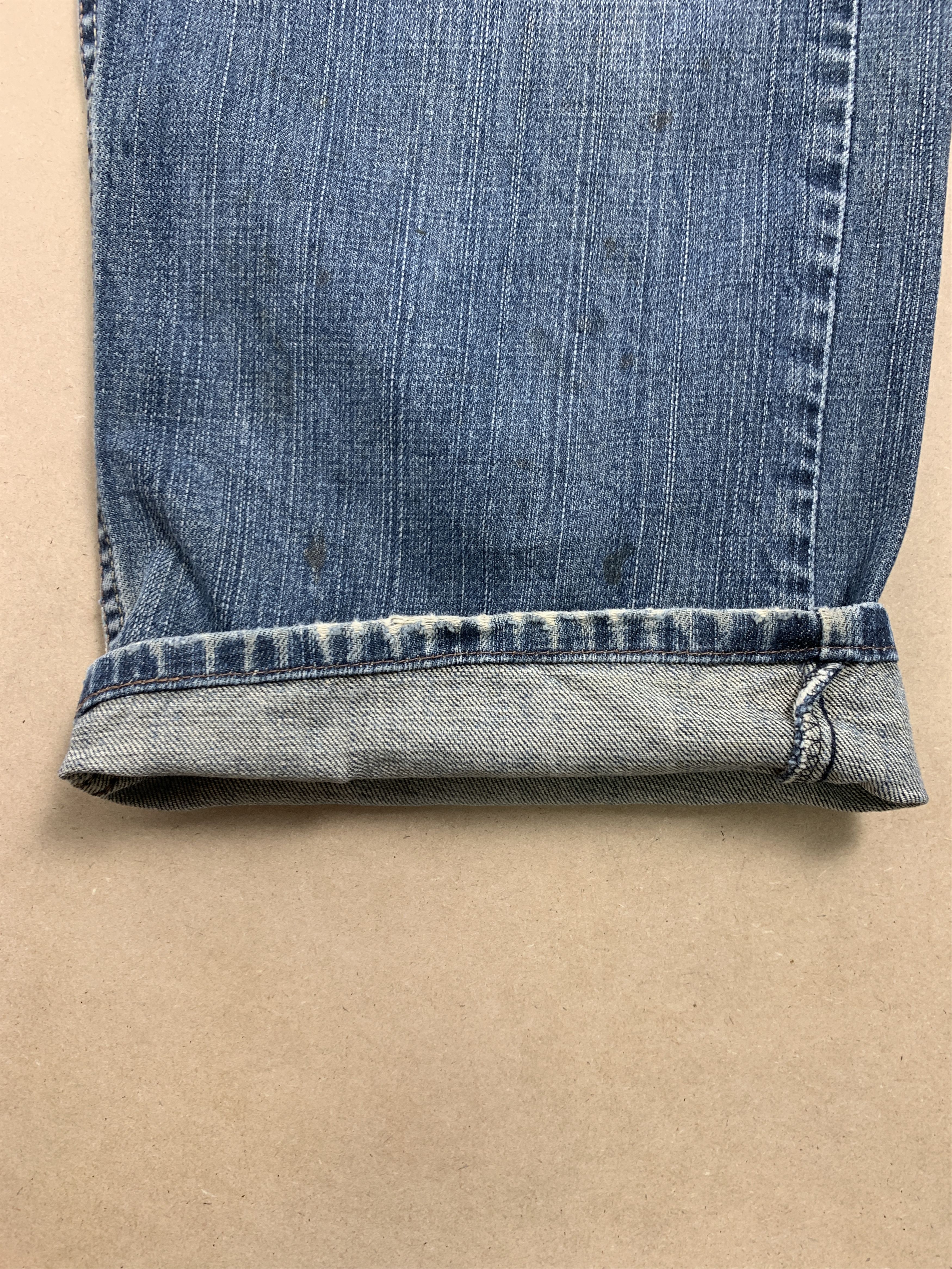 Levi's Vintage LEVI'S 569 Distressed Straight Mid Wash Jeans Size US 36 / EU 52 - 7 Thumbnail