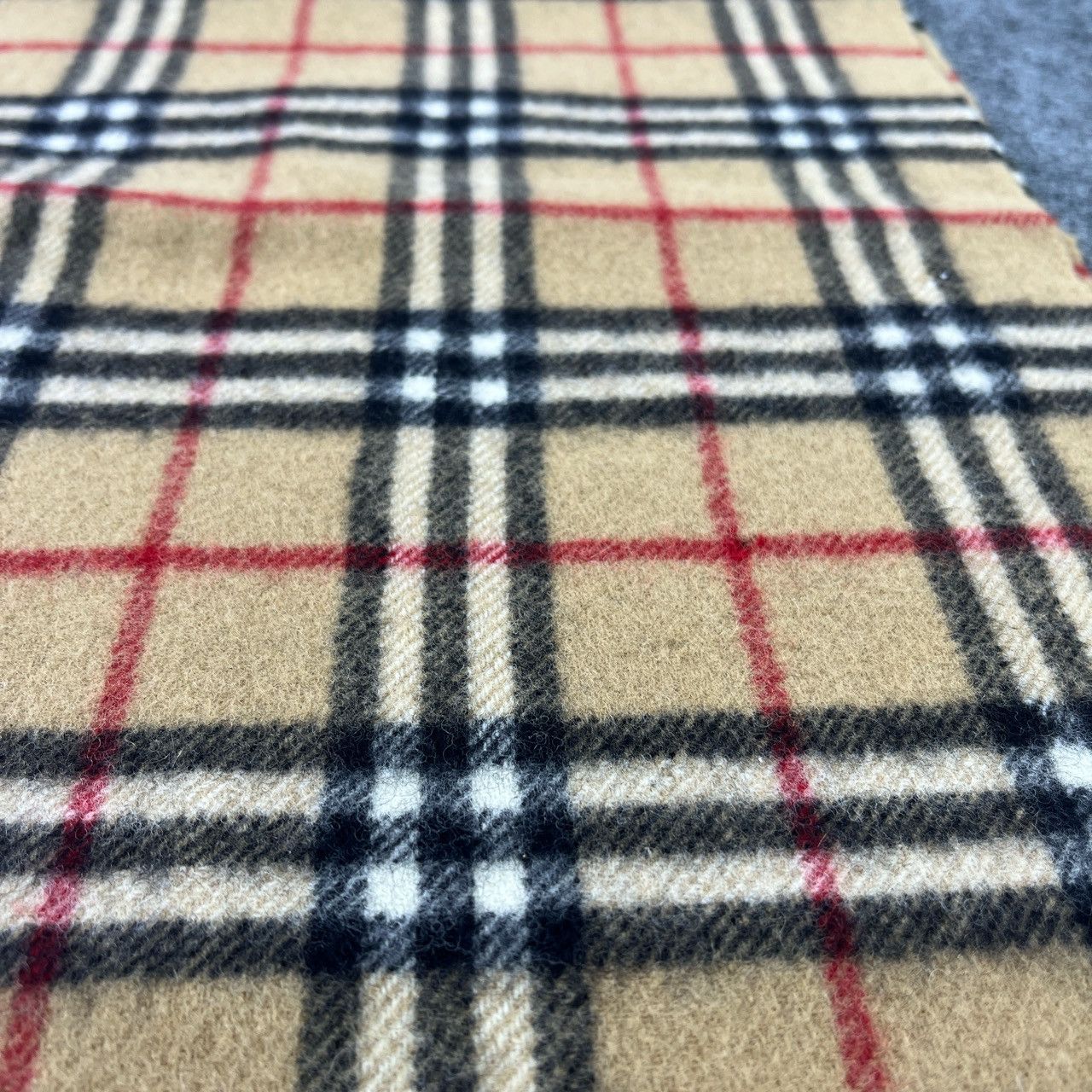 Burberry × Vintage BURBERRY SCARVES / MUFFLER / NECKWEAR T075 Size ONE SIZE - 8 Thumbnail