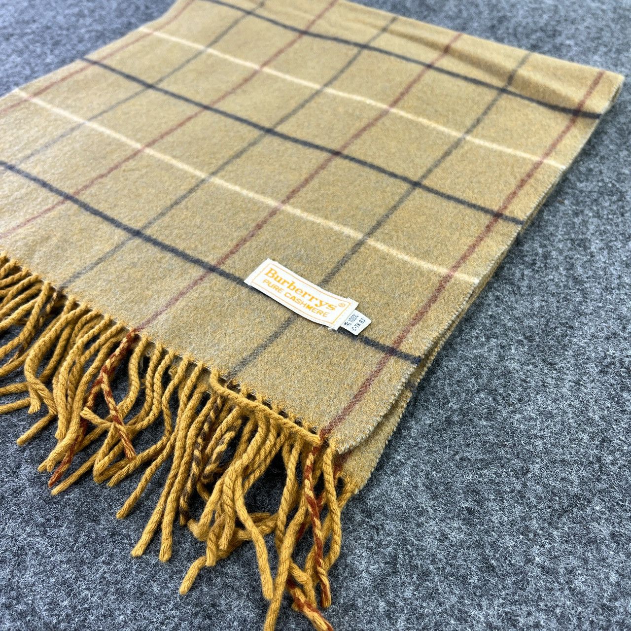 Burberry × Vintage Burberry Scarf / Muffler / Neckwear T688 Size ONE SIZE - 5 Thumbnail