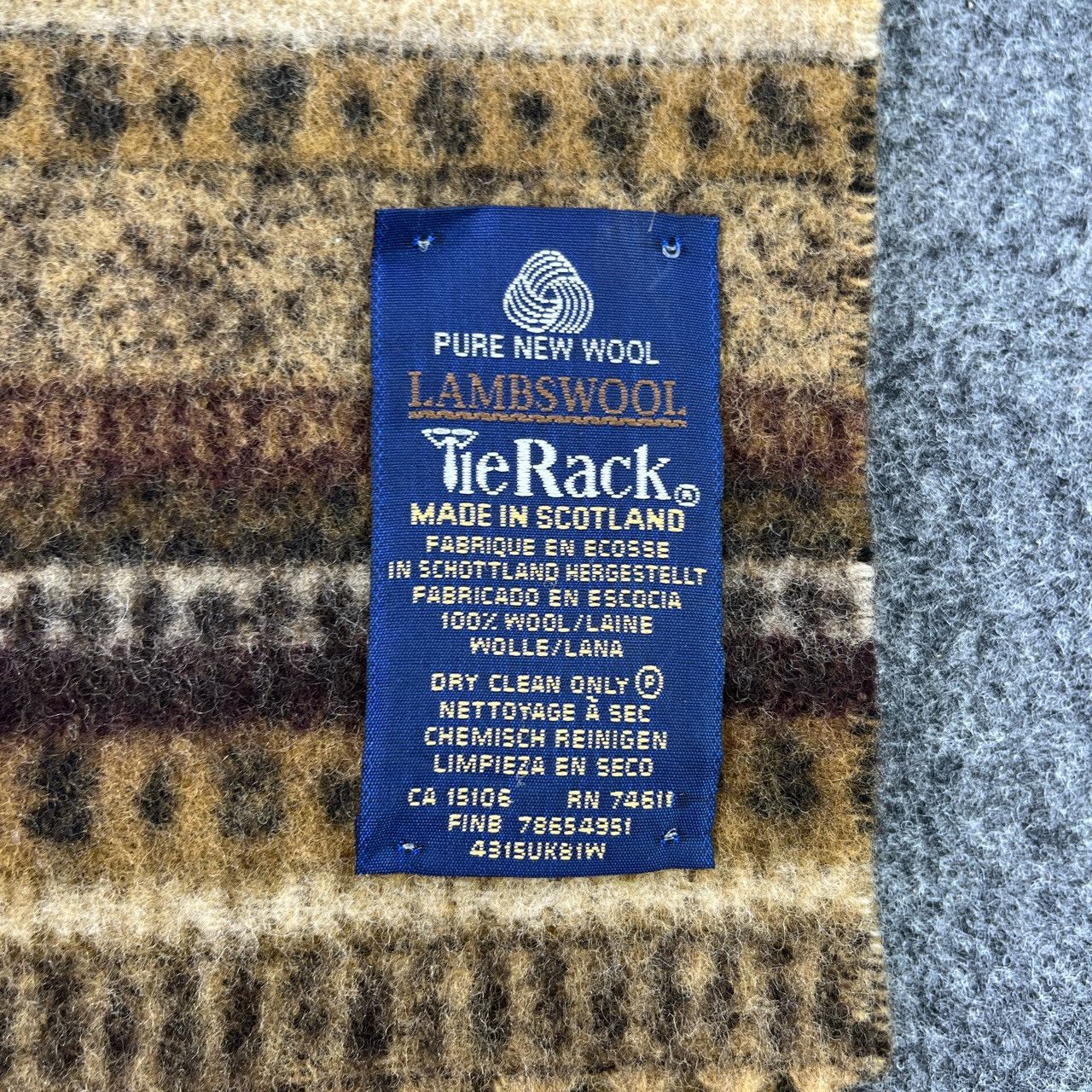 Vintage Johnstons Of Elgin Tie Rack Scarf / Muffler / Neckwear T690 Size ONE SIZE - 8 Thumbnail