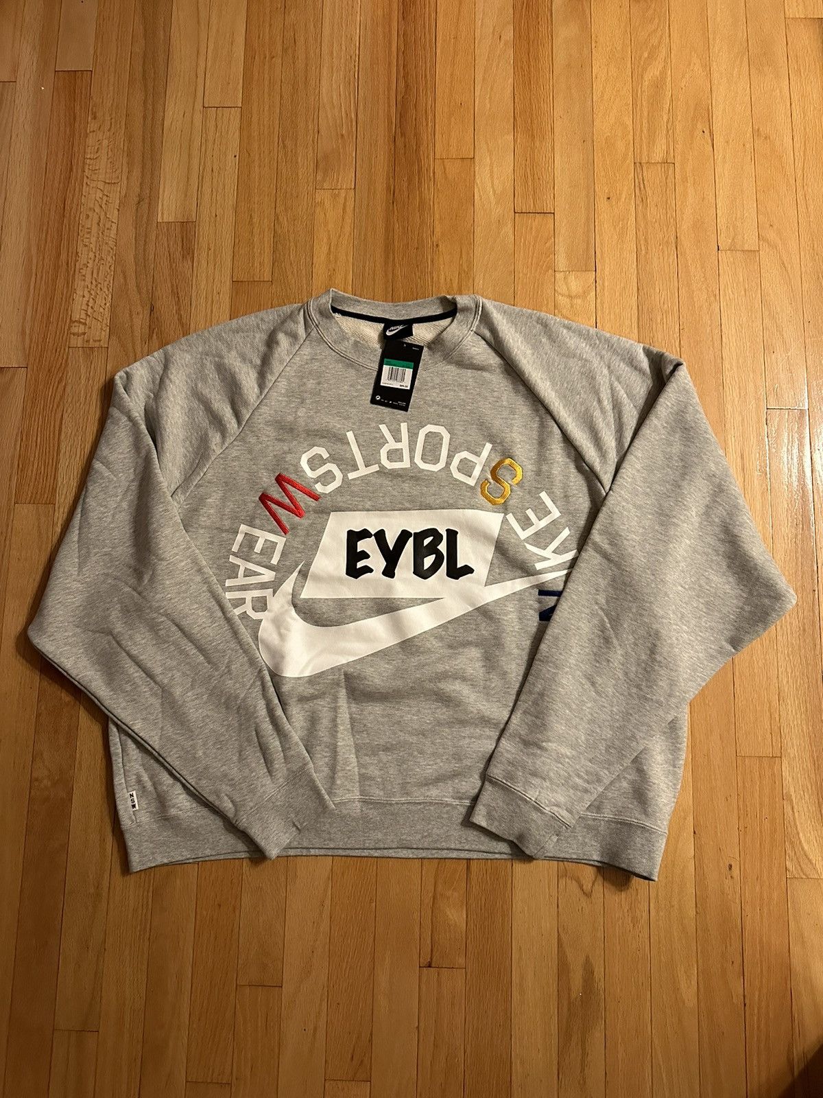 Nike EYBL NSW Sweatshirt size XLT Very Rare