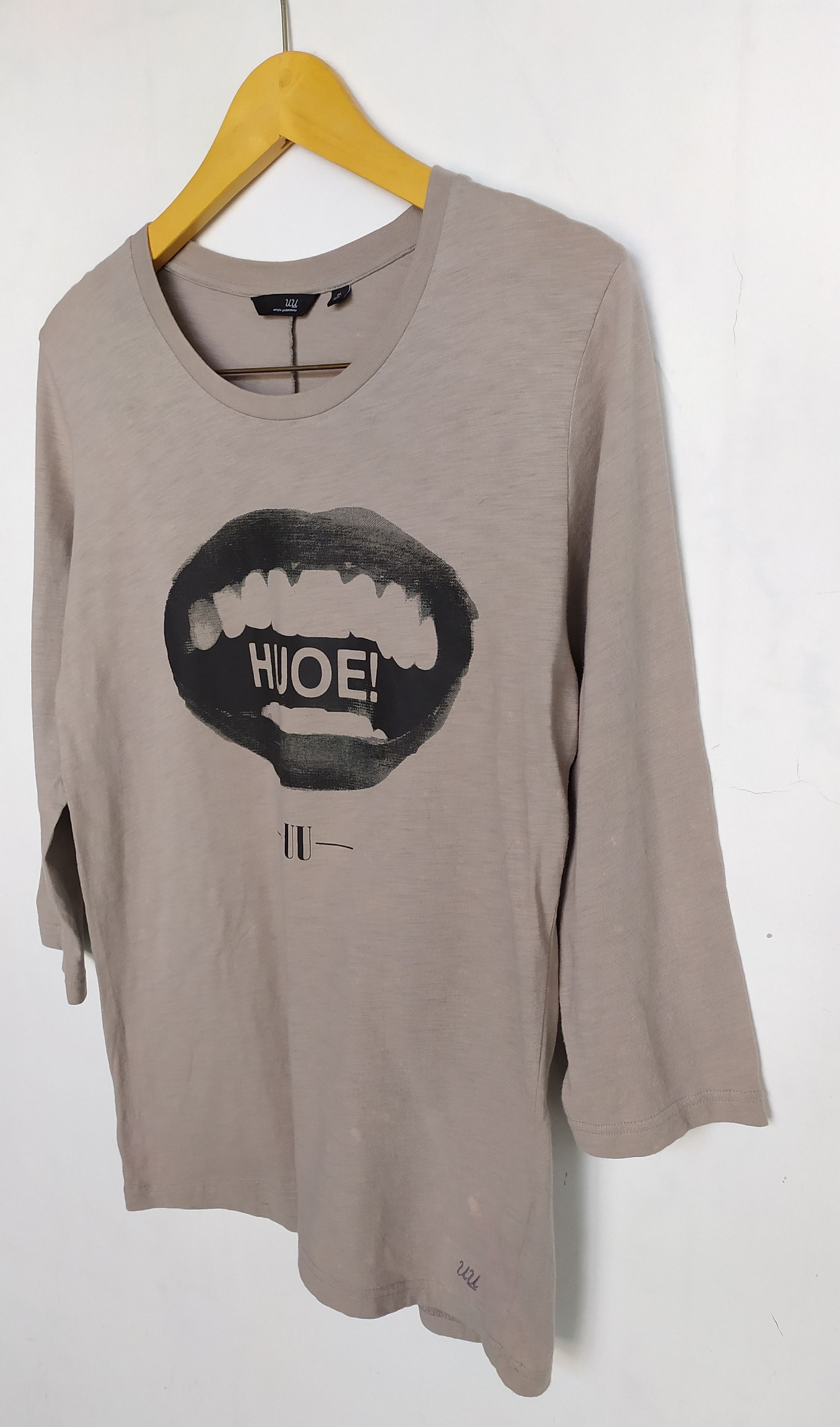 Undercover × Uniqlo UU Uniqlo x Undercover HIJOE! Longsleeve t shirt size M Size US M / EU 48-50 / 2 - 3 Thumbnail