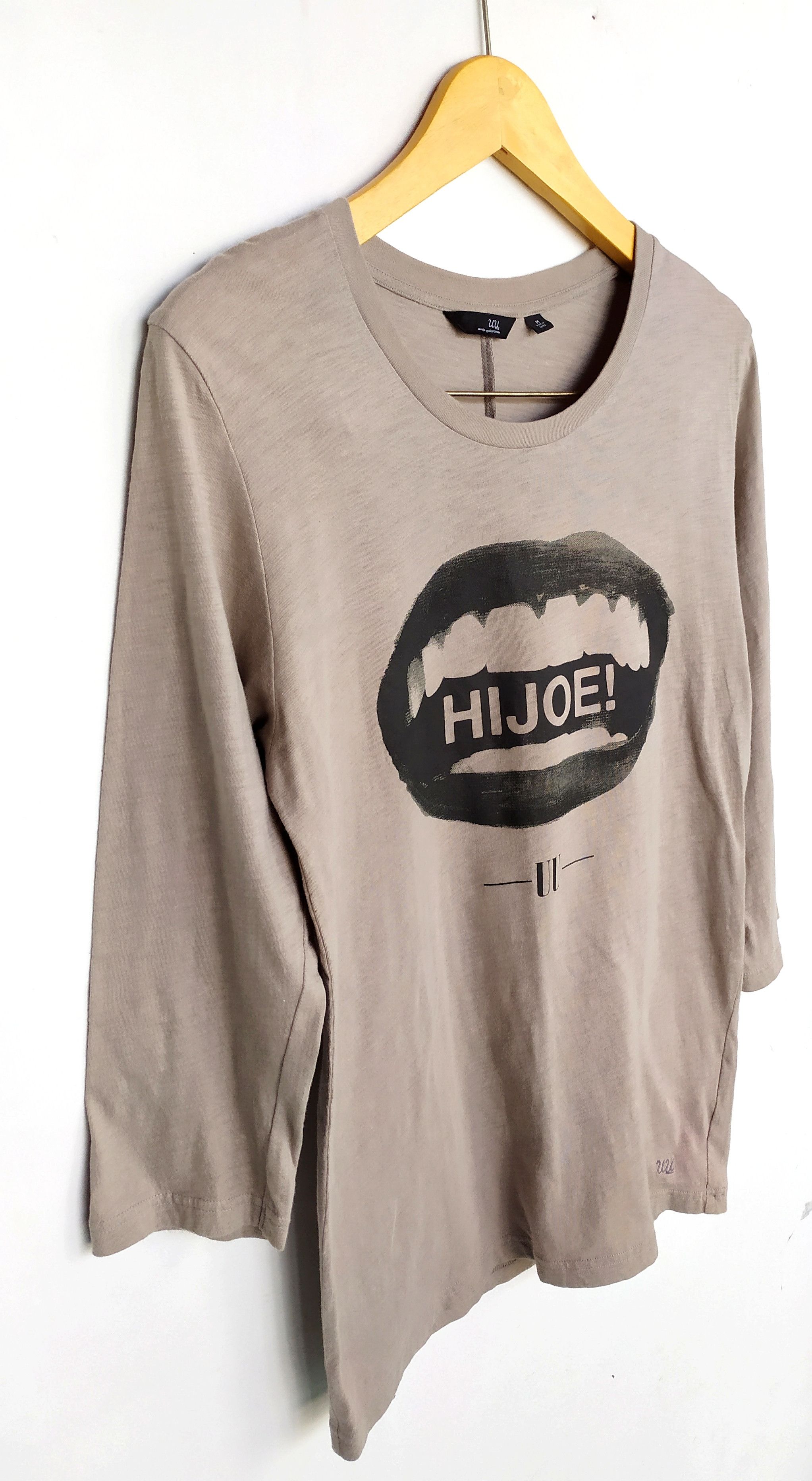 Undercover × Uniqlo UU Uniqlo x Undercover HIJOE! Longsleeve t shirt size M Size US M / EU 48-50 / 2 - 4 Thumbnail