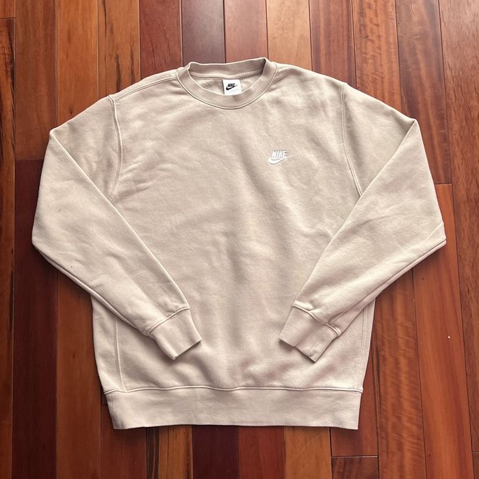 Cream discount nike crewneck