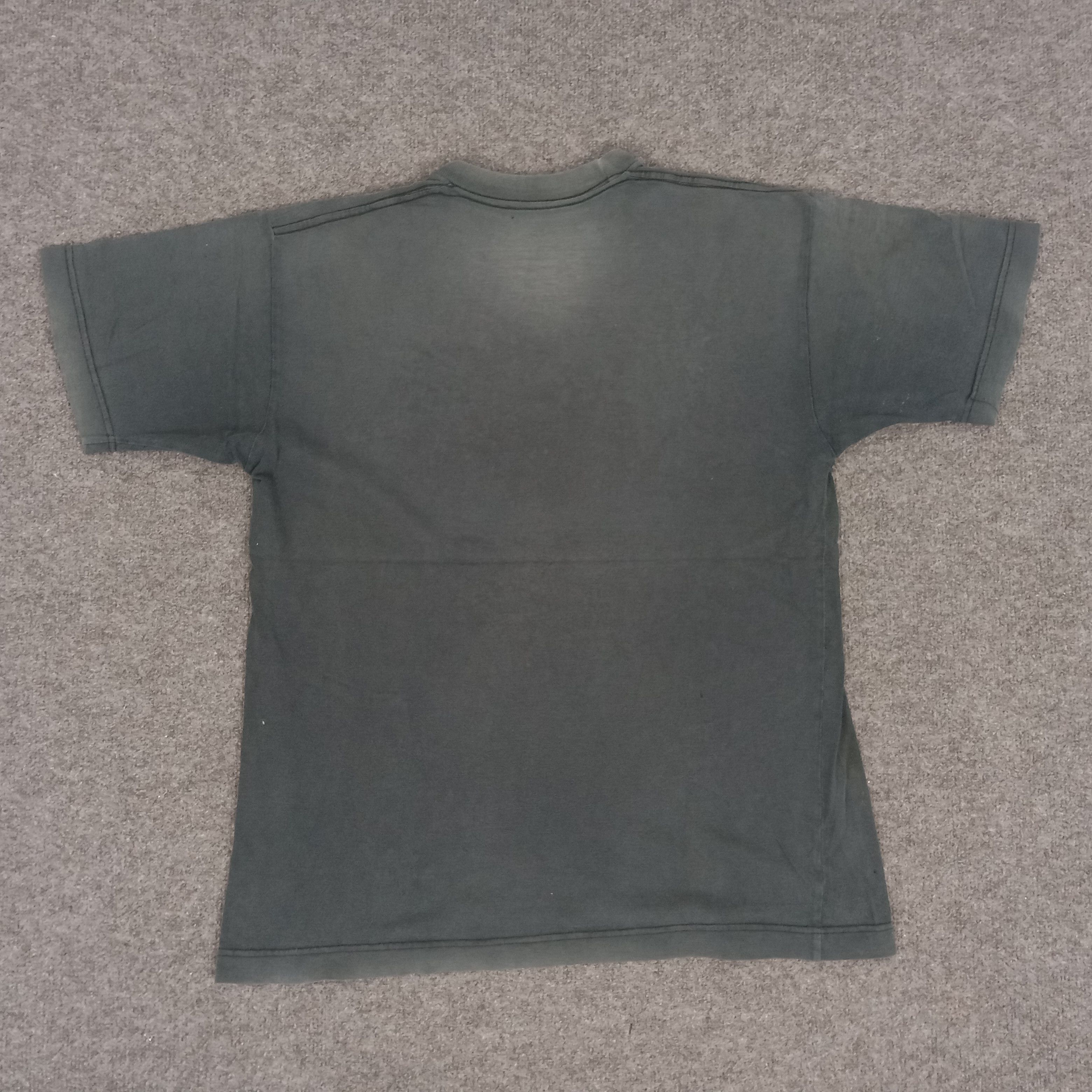 Vintage Vintage 90's Marry Shelley's Frankenstein Movie Tshirt Size US L / EU 52-54 / 3 - 3 Thumbnail