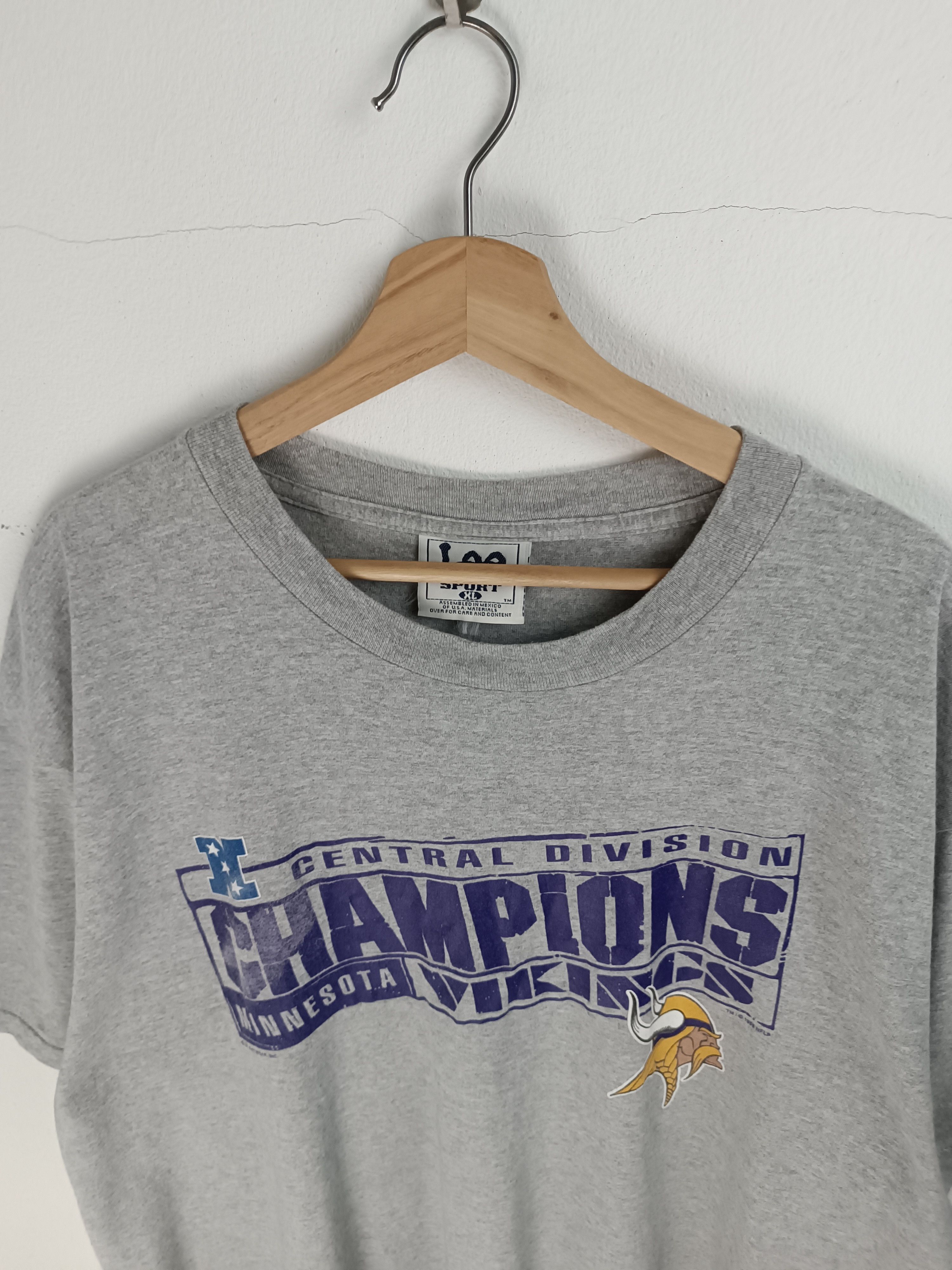 NFL VINTAGE '98 MINNESOTA VIKINGS X LEE VERY RARE NFL Size US XXL / EU 58 / 5 - 10 Thumbnail