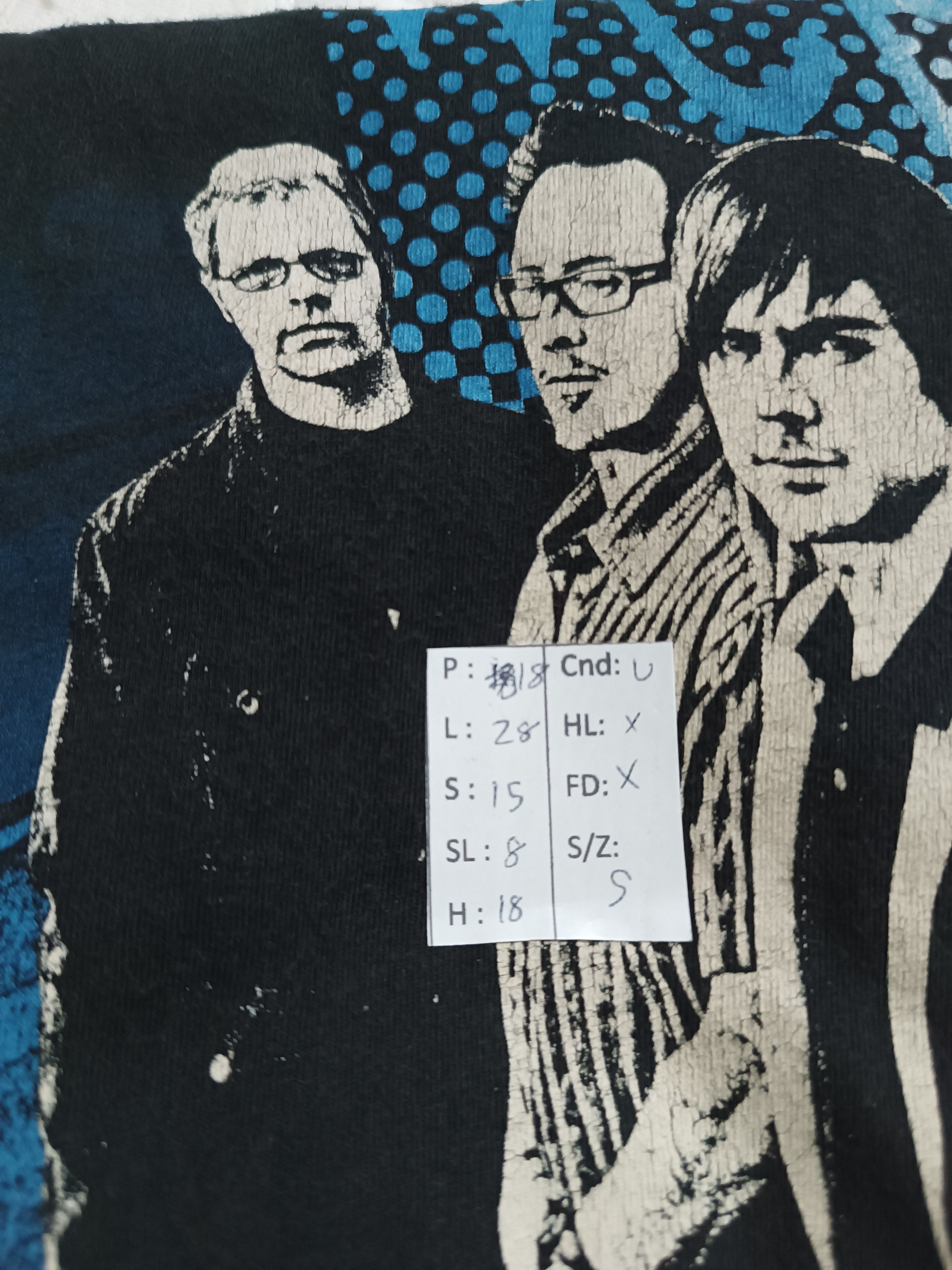 Band Tees VINTAGE 2000s WEEZER (the strokes greenday radiohead) Size US S / EU 44-46 / 1 - 12 Thumbnail