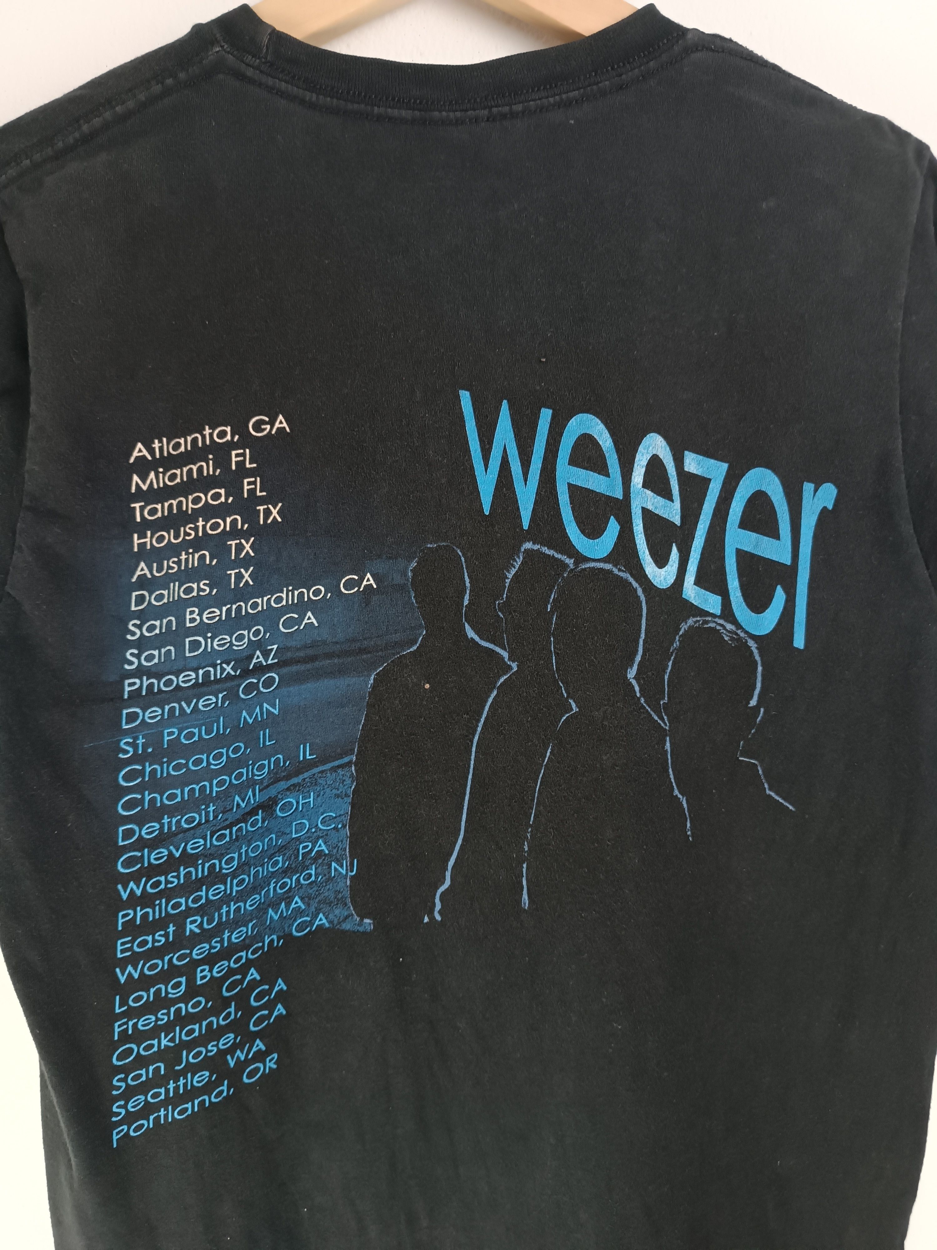 Band Tees VINTAGE 2000s WEEZER (the strokes greenday radiohead) Size US S / EU 44-46 / 1 - 9 Thumbnail