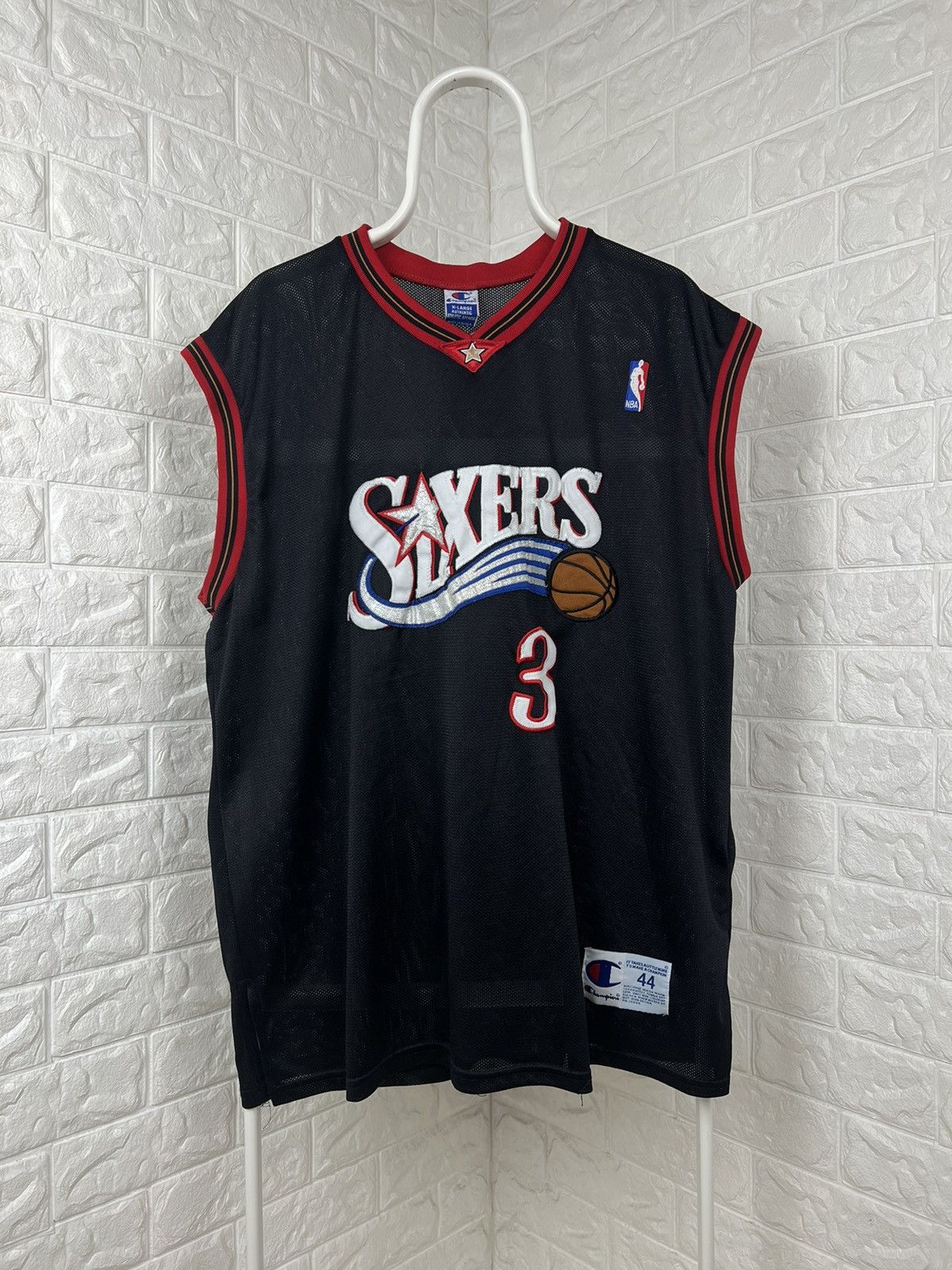 Champion × NBA × Vintage Vintage 90s Sixers NBA Iverson 3 Jersey Size US XL / EU 56 / 4 - 1 Thumbnail