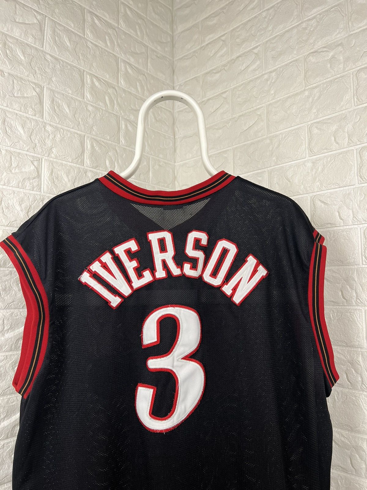 Champion × NBA × Vintage Vintage 90s Sixers NBA Iverson 3 Jersey Size US XL / EU 56 / 4 - 3 Thumbnail