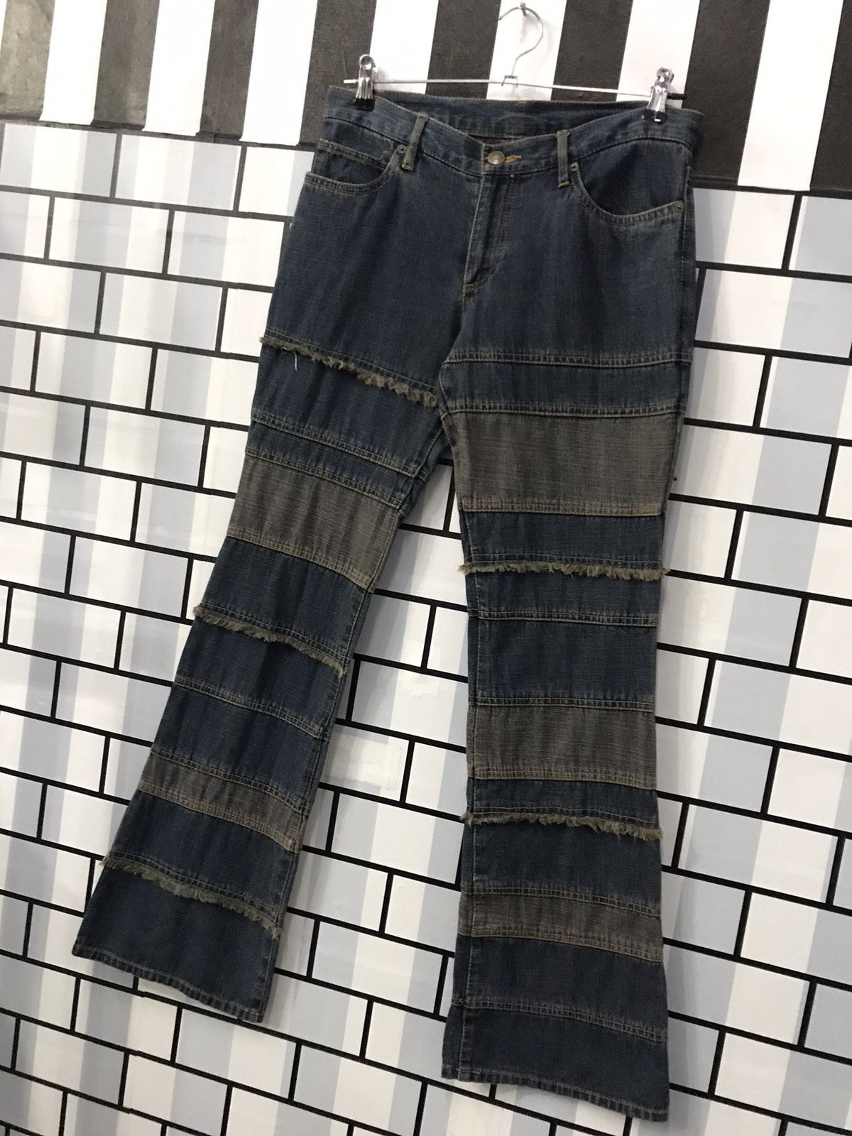 Art Comes First × Designer × Japanese Brand Japanese Brand Revolt Hagi Patchwork flare Inspired Hysteric Size US 30 / EU 46 - 3 Thumbnail