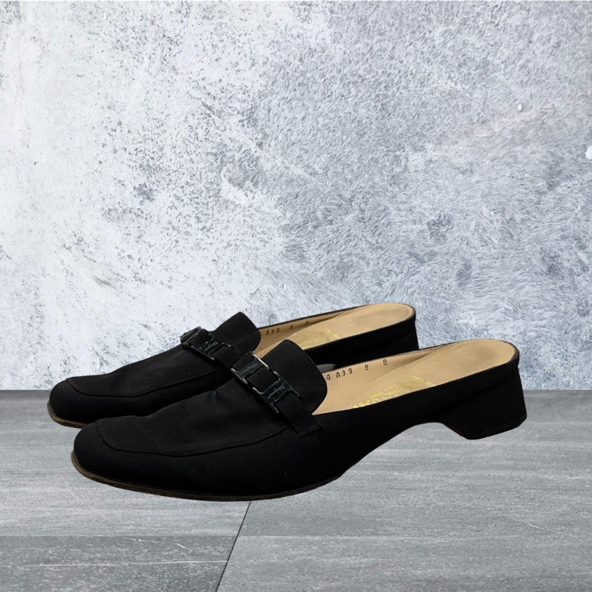 ☆ Rare 1/1 Salvatore Ferragamo Women Black Bow Pumps Flats