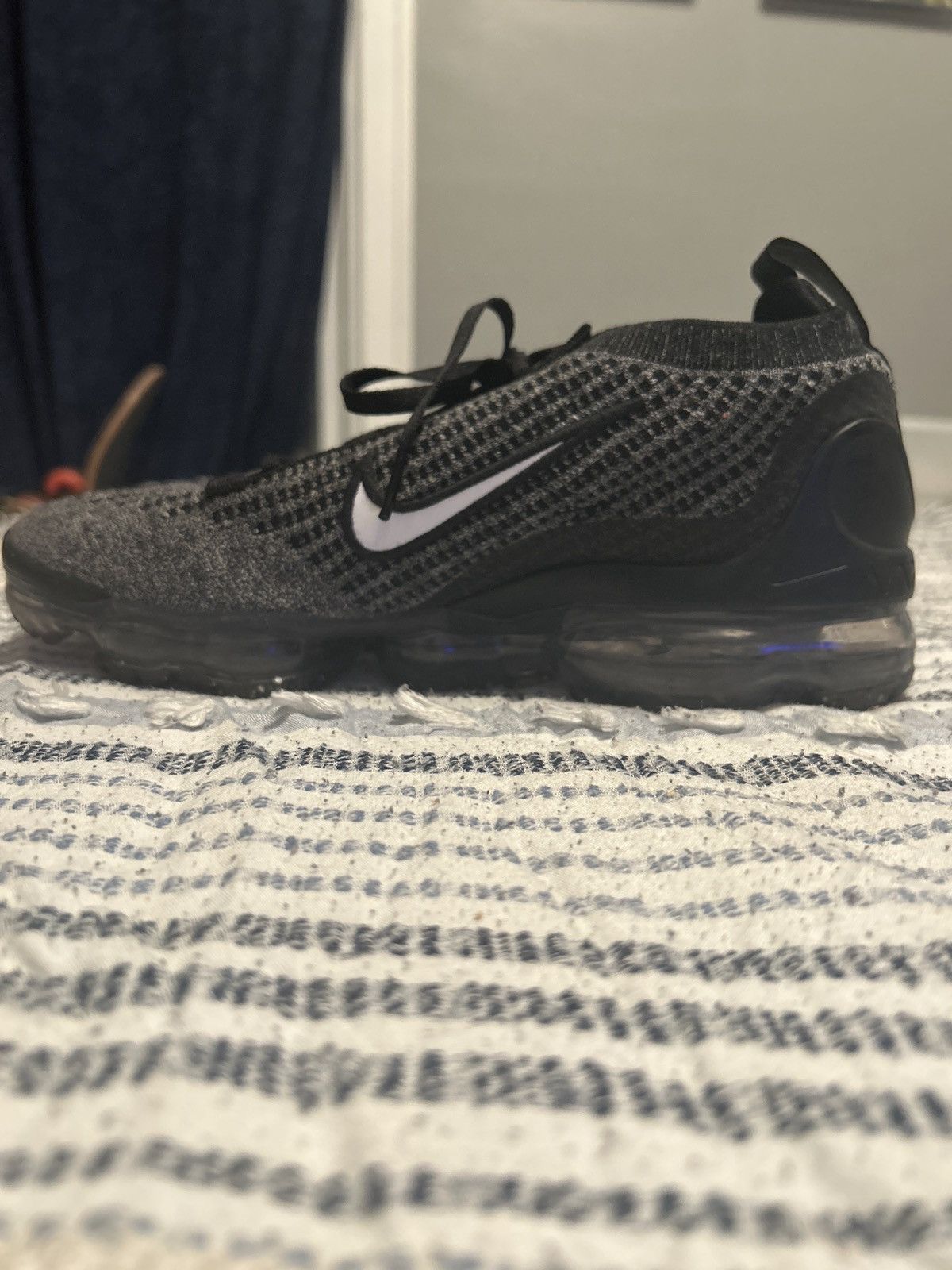 Nike Nike Vapormax 2021 FK Black White Anthracite Size US 7 / EU 40 - 3 Thumbnail