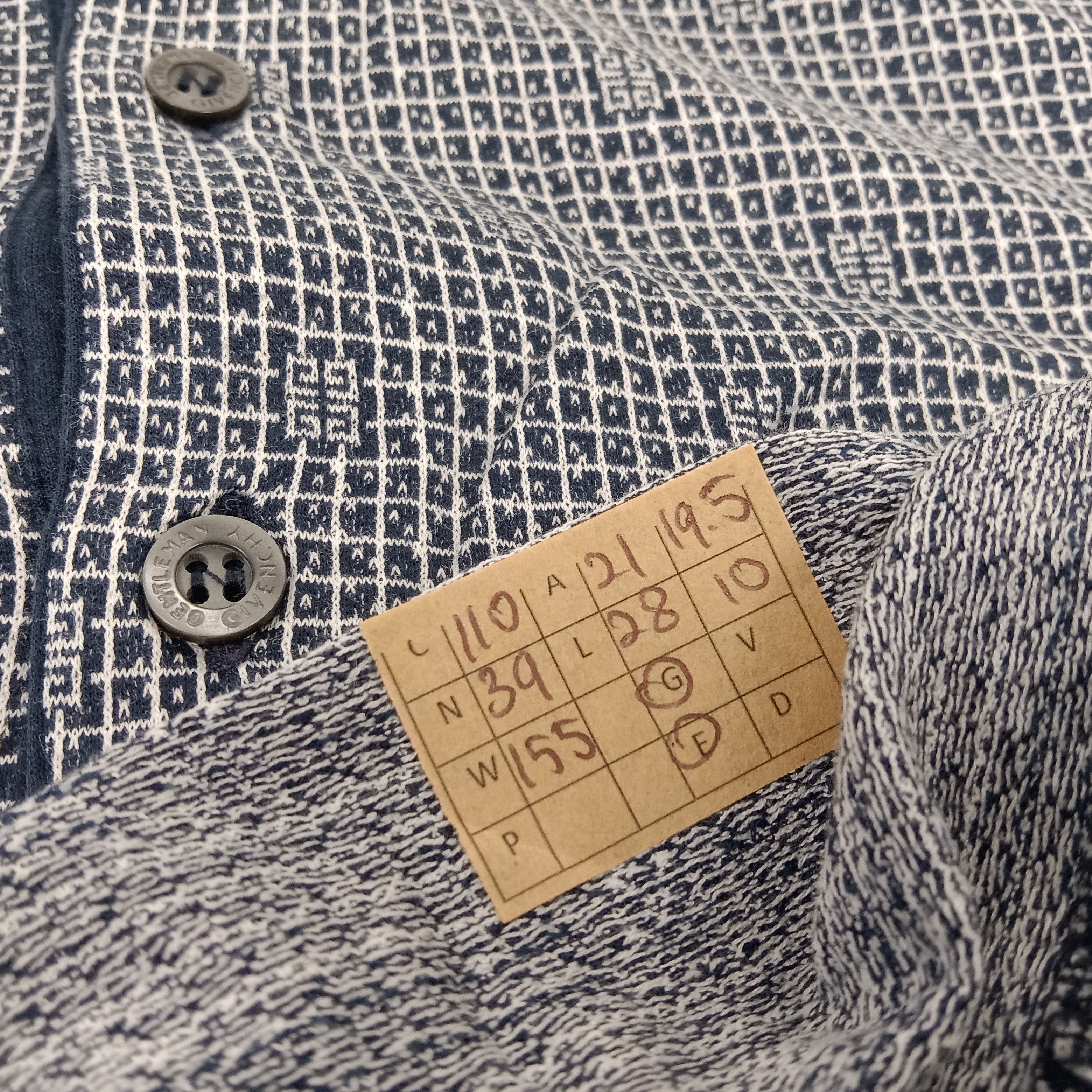 Givenchy × Vintage Givenchy Italian Brand Small Logo Design Polos Size US L / EU 52-54 / 3 - 10 Thumbnail