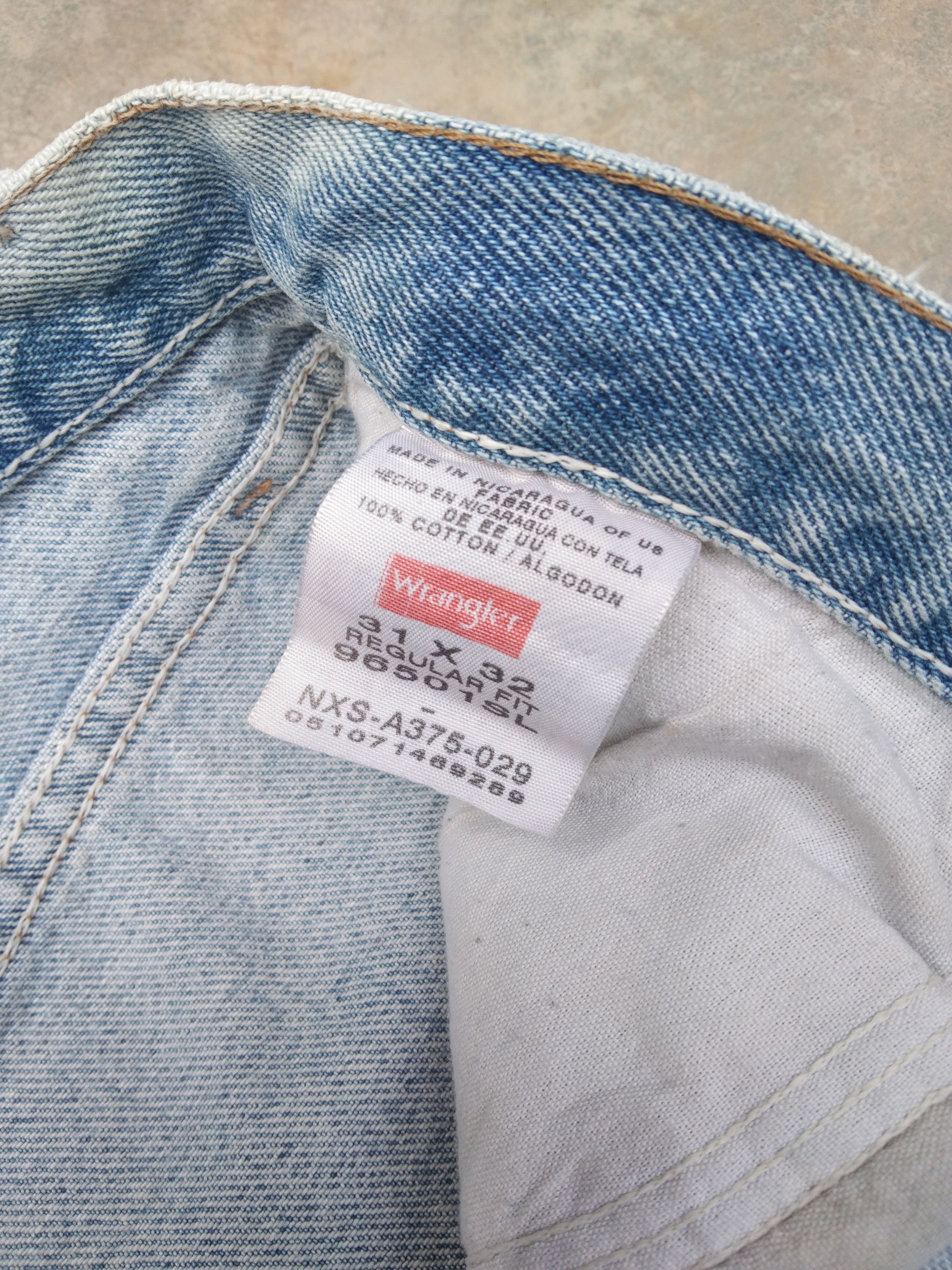 Vintage Wrangler Sun Faded Dirty Distressed Jeans 31x32