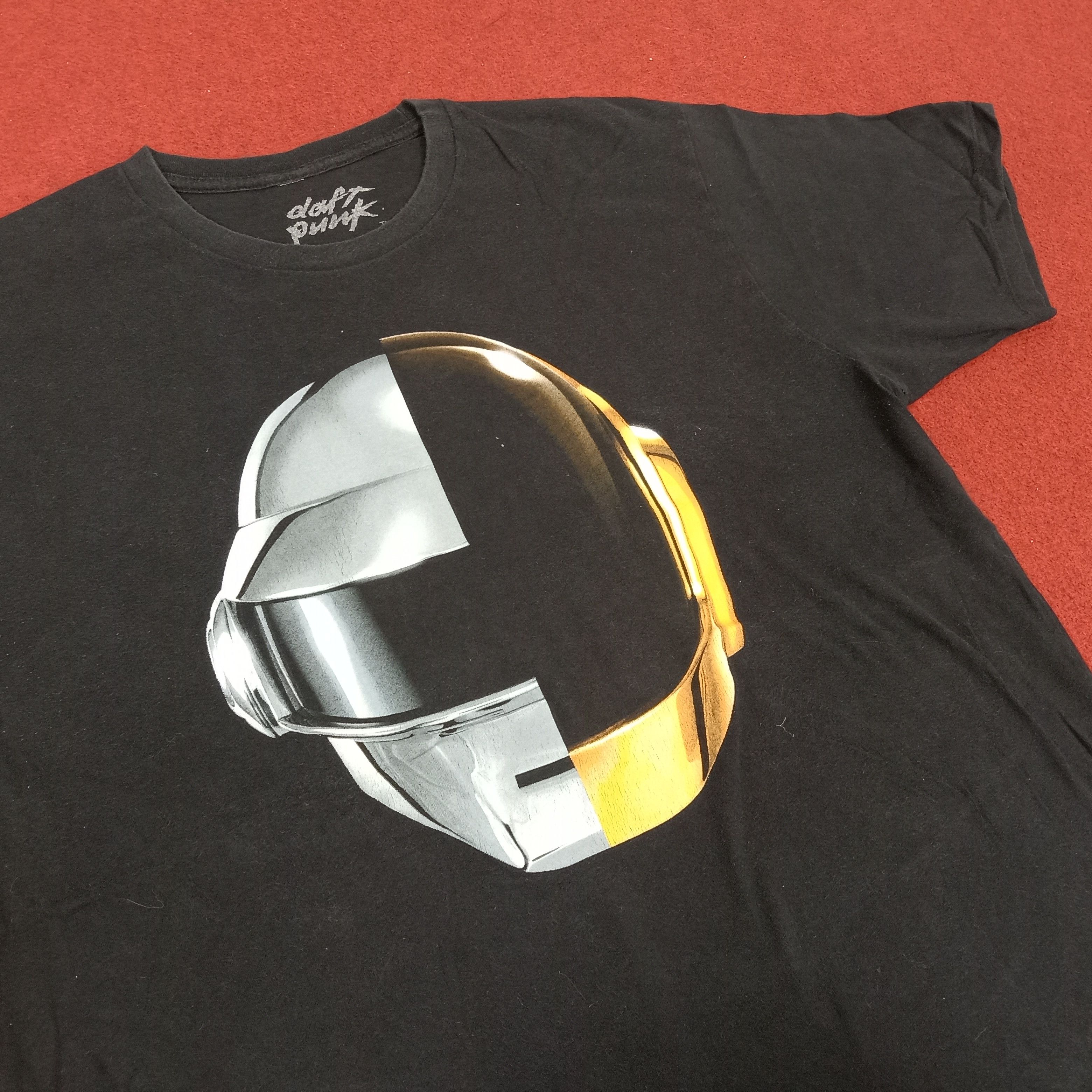 Band Tees Daft Punk Electronic Duo Music Band Big Logo Design Tshirt Size US L / EU 52-54 / 3 - 2 Thumbnail