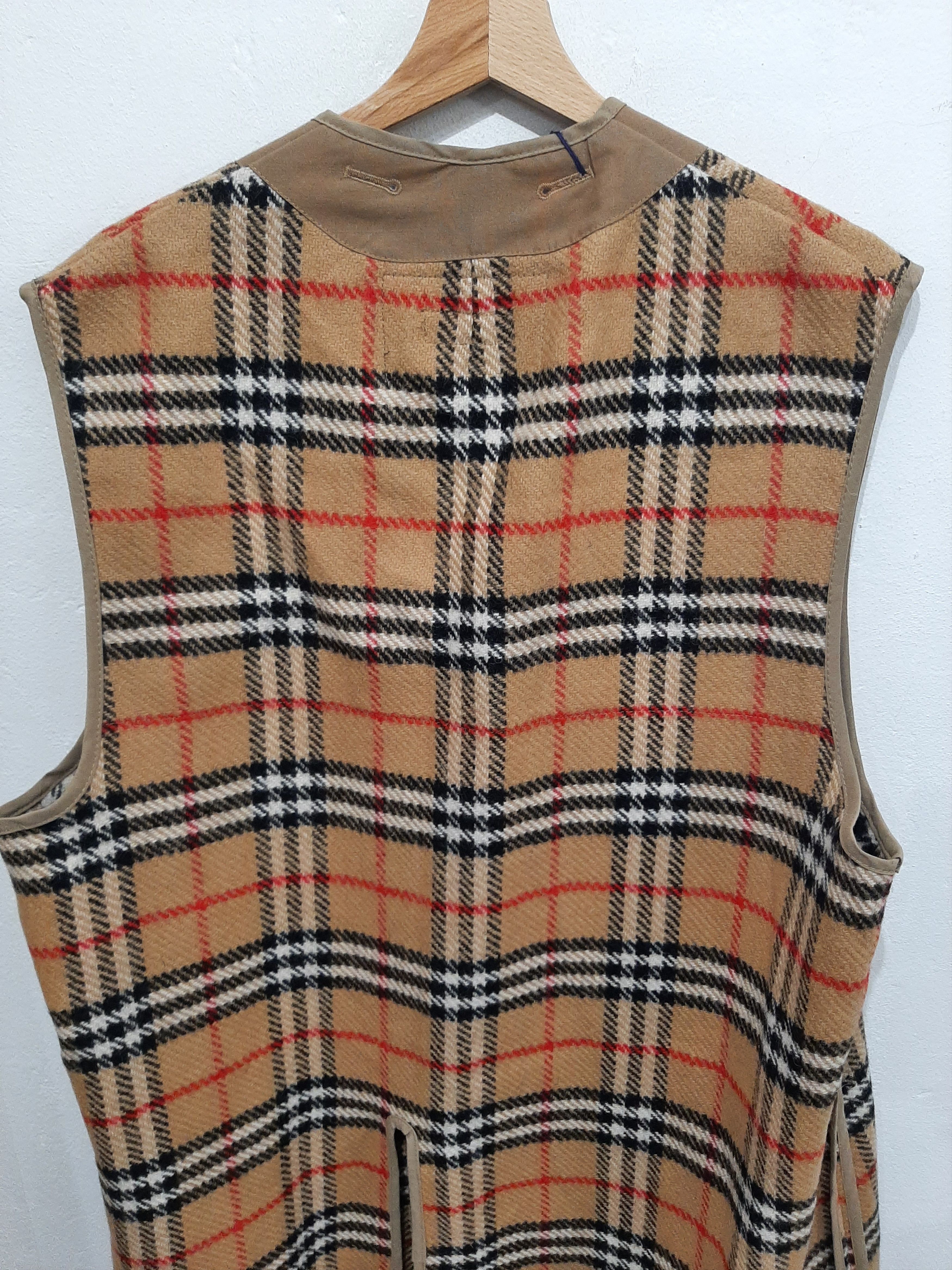 BURBERRY LONDON size L MENS WARMER COAT JACKET