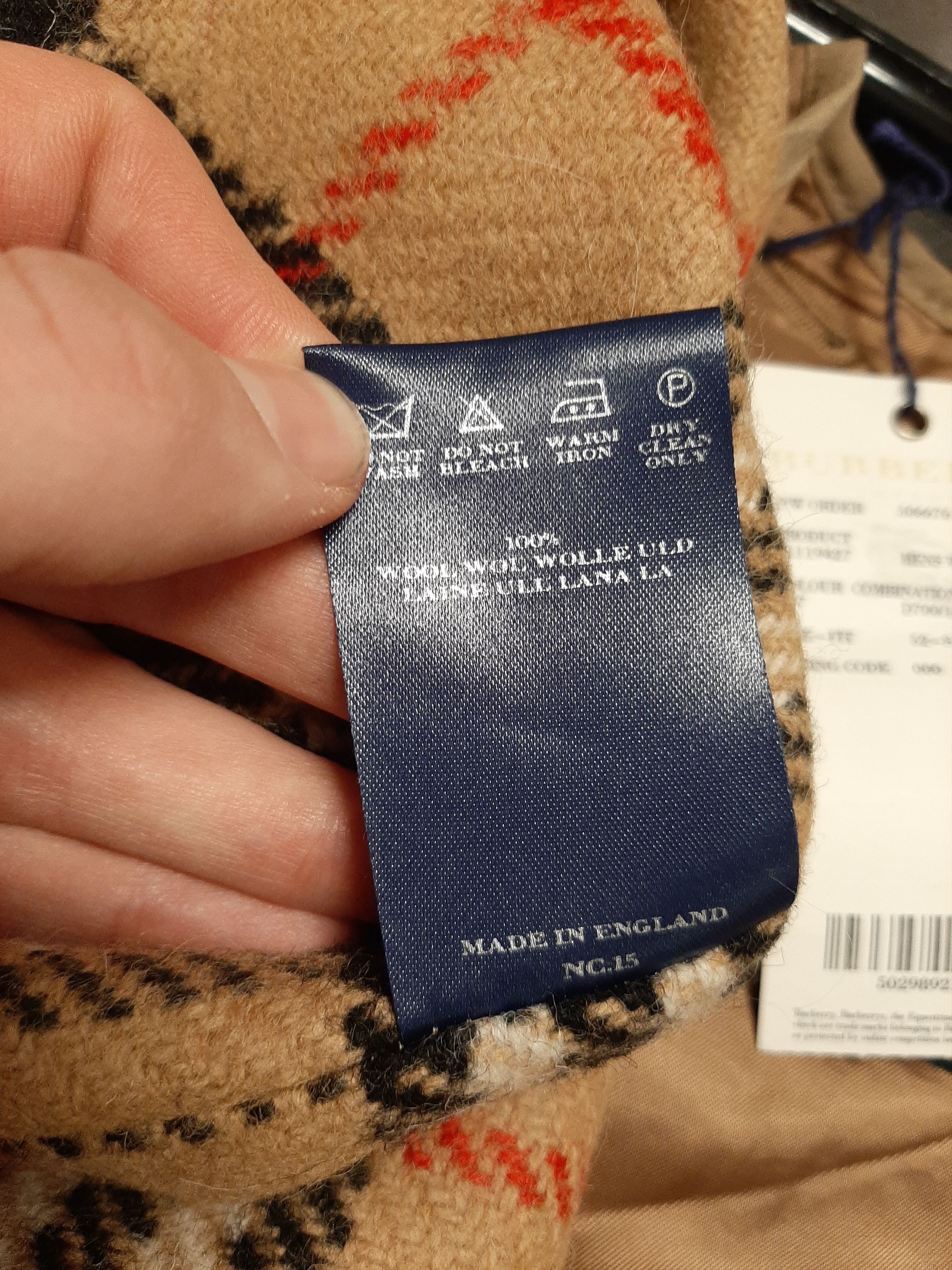 BURBERRY LONDON size L MENS WARMER COAT JACKET