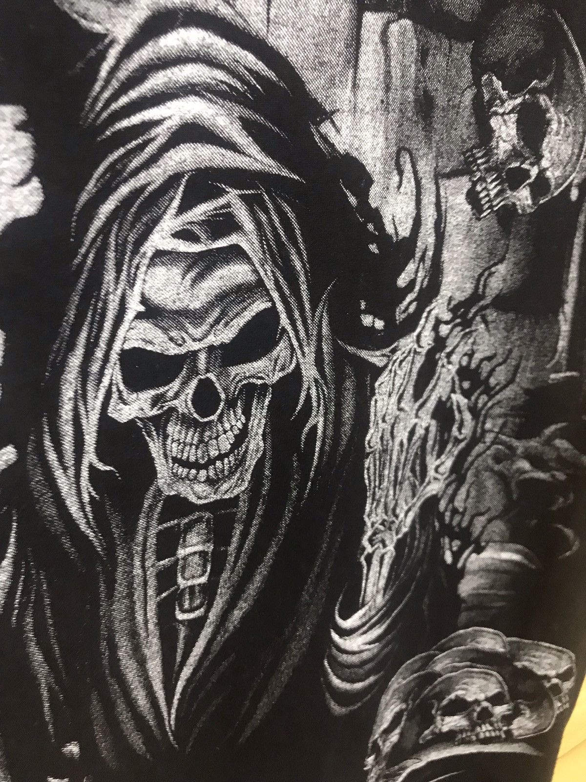 Vintage Vintage Thunder Skeleton t-shirt Size US S / EU 44-46 / 1 - 8 Thumbnail