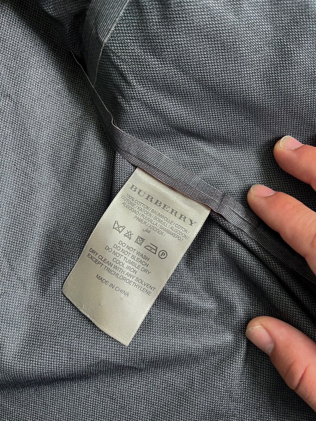 Burberry BURBERRY SPORT MENS JACKET THRASHED SIZE S Size US S / EU 44-46 / 1 - 19 Thumbnail