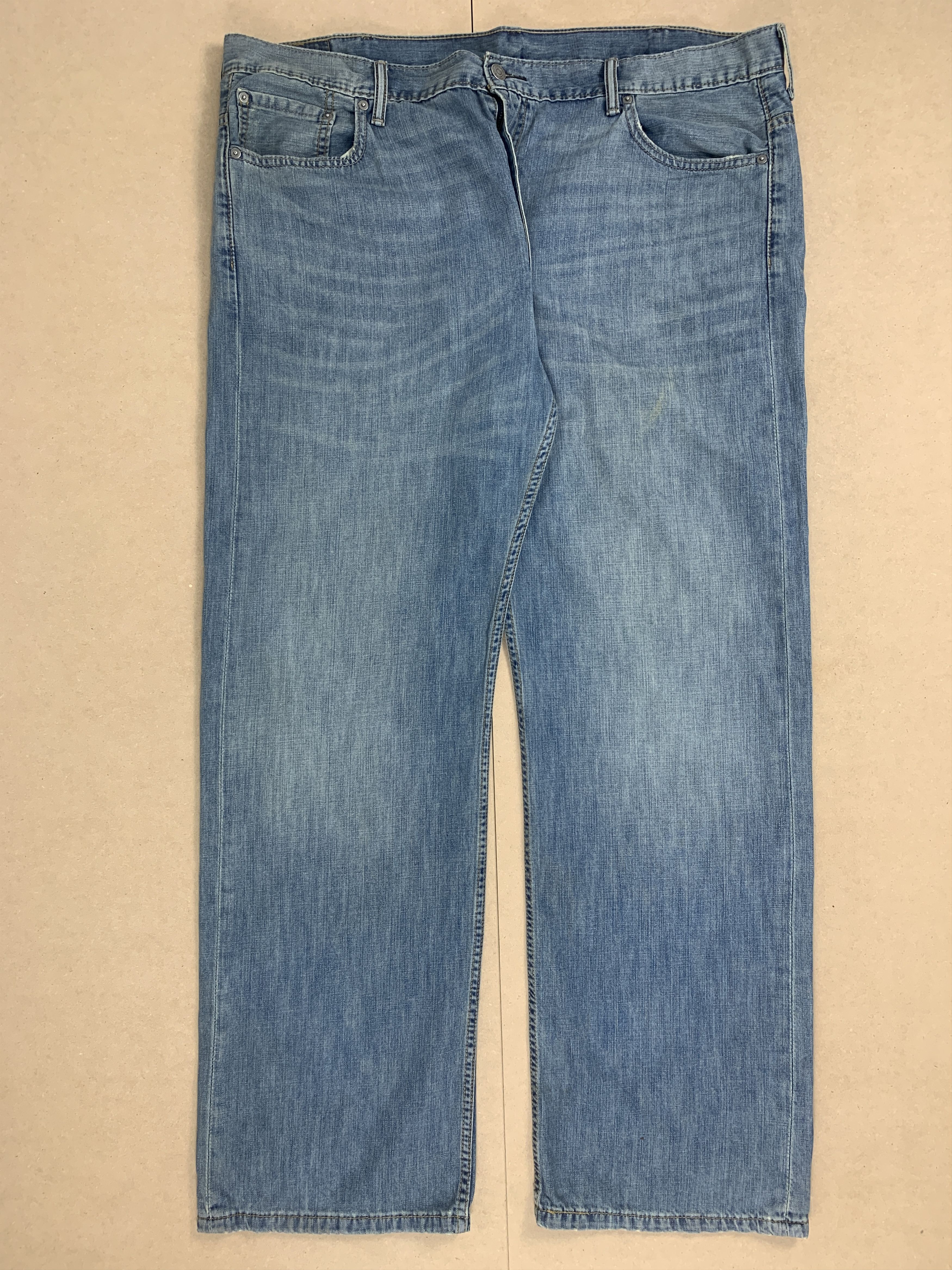 Levi's Vintage LEVI'S 569 Faded Loose Straight Cut Mid Wash Jeans Size US 44 / EU 60 - 2 Thumbnail