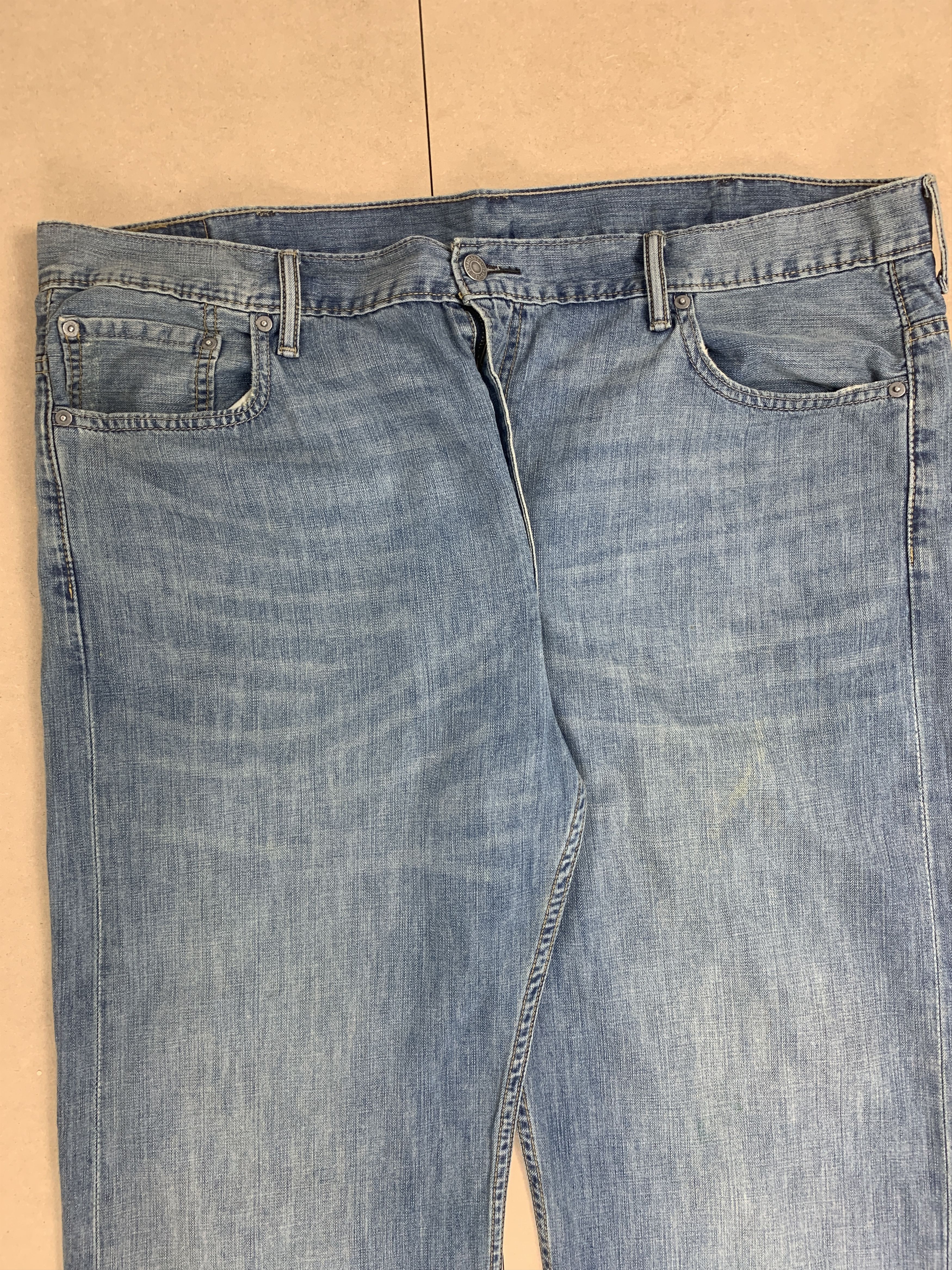 Levi's Vintage LEVI'S 569 Faded Loose Straight Cut Mid Wash Jeans Size US 44 / EU 60 - 3 Thumbnail