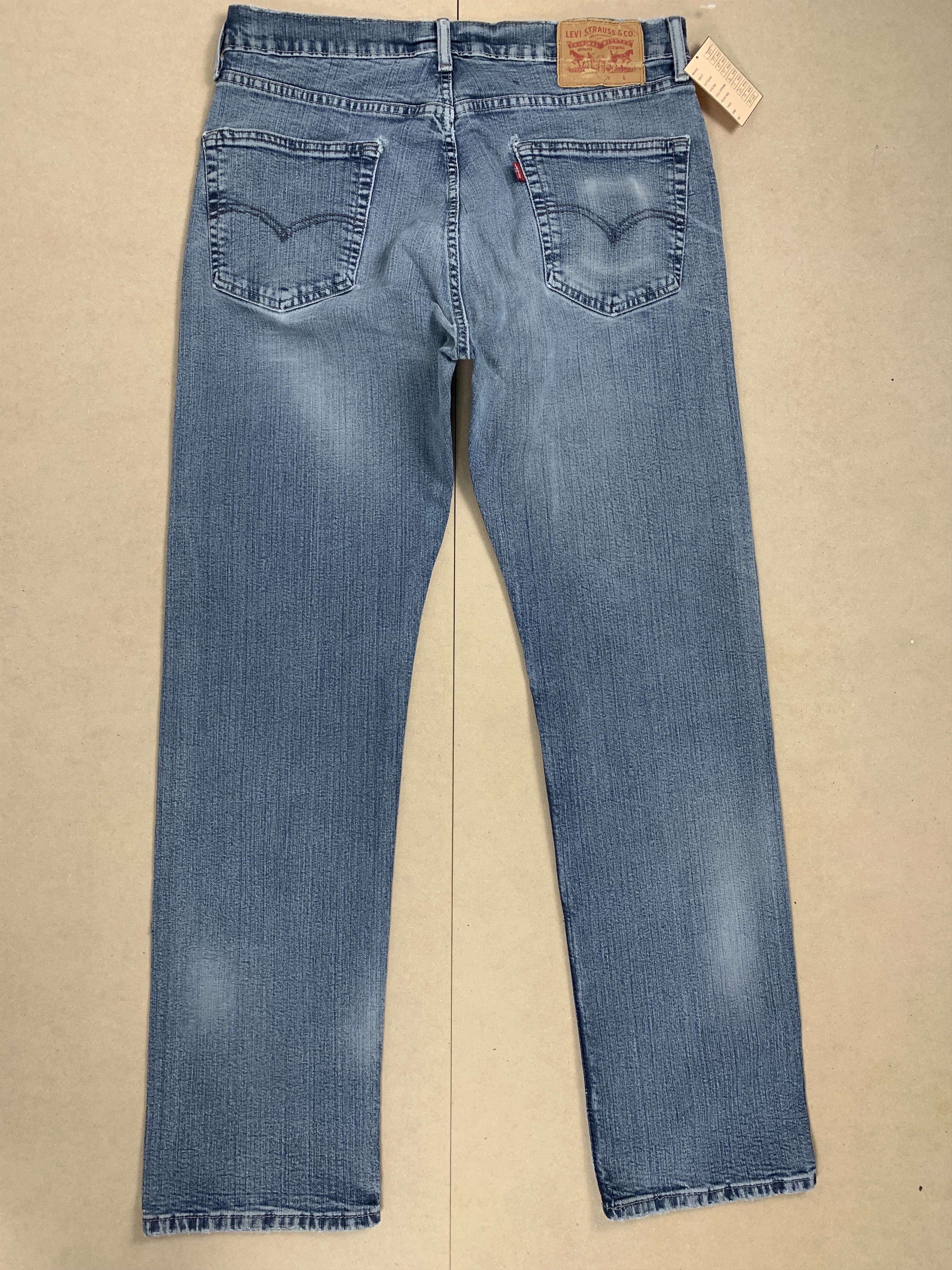 Levi's × Vintage Vintage LEVI'S 505 Distressed Faded Mid Wash Jeans Size US 33 - 5 Thumbnail