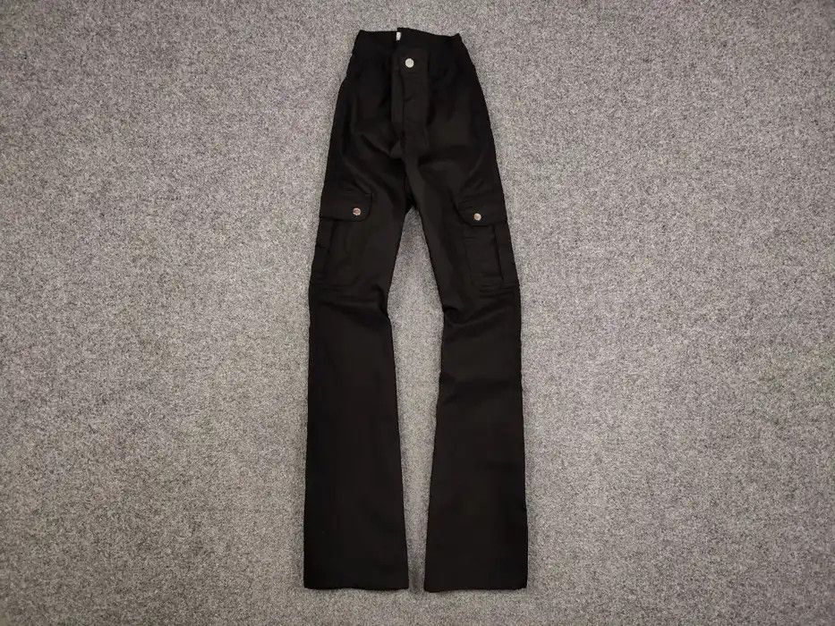 Japanese Brand Vintage 90's Japanese Trendy Flared Cargo Trousers Pants Size 30" / US 8 / IT 44 - 1 Thumbnail