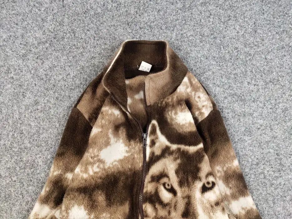 Japanese Brand Vintage 90's Fleece Zip Light Jacket Art Brown Wolf Hype Size US S / EU 44-46 / 1 - 3 Thumbnail