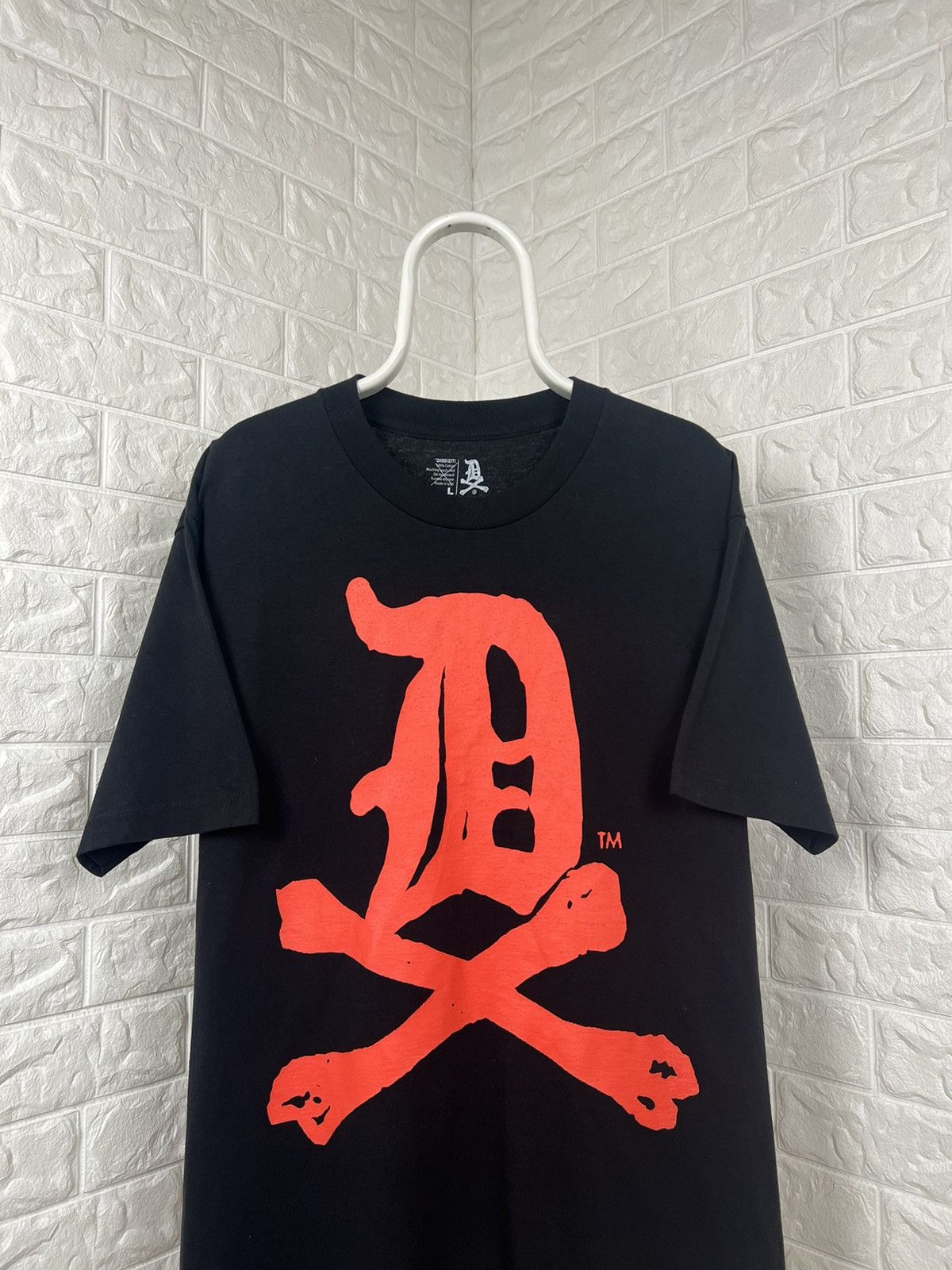Dissizit × Rap Tees Vintage Dissizit Skull Shirt Made In USA Size US XL / EU 56 / 4 - 2 Thumbnail